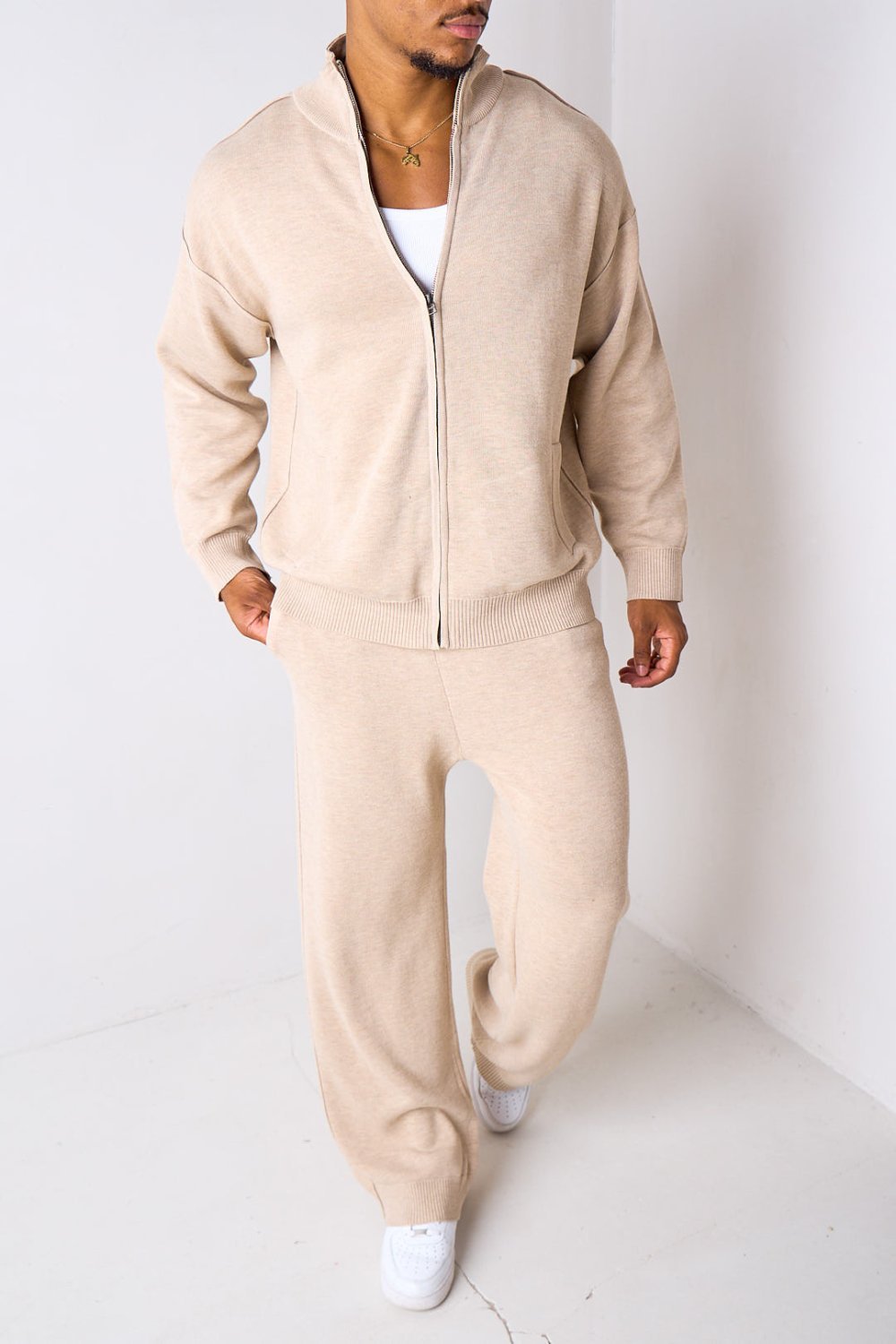 Ensemble gilet zippé et jogging en maille beige