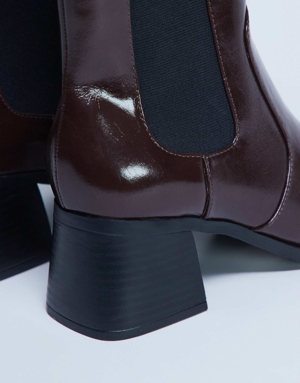 Bottines Chelsea b talon carré bordeaux