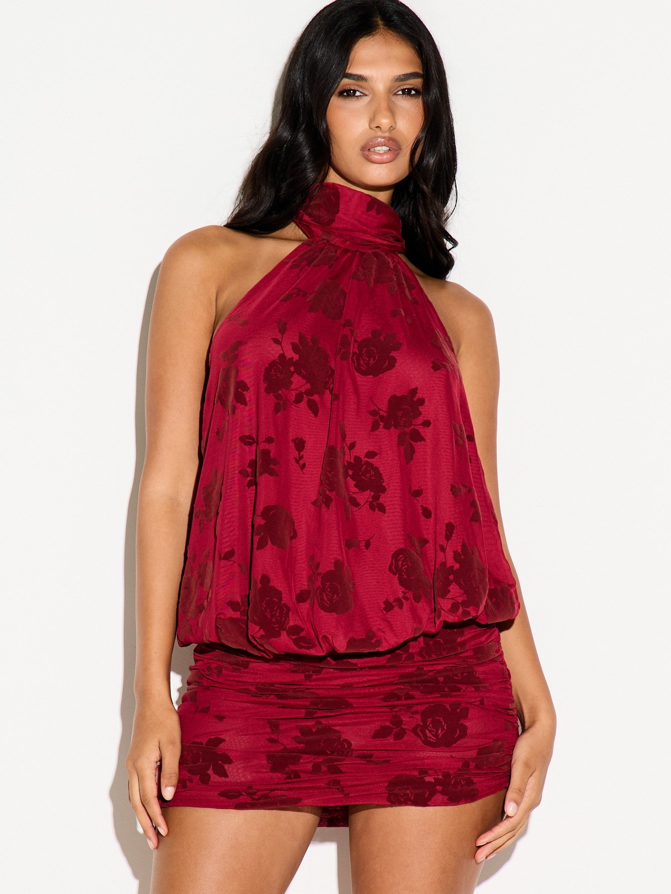 Robe Mini En Velours Floral Brûlé Avec Col Licou