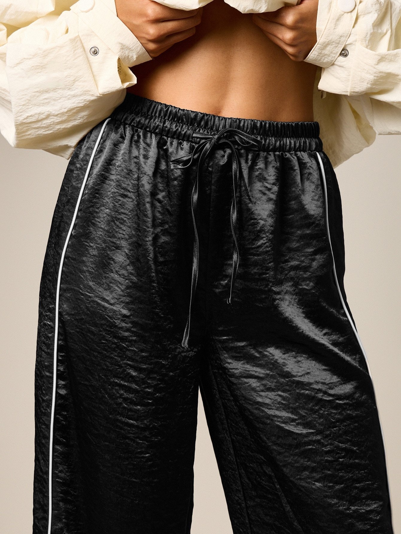 Pantalon Palazzo en satin à jambes larges