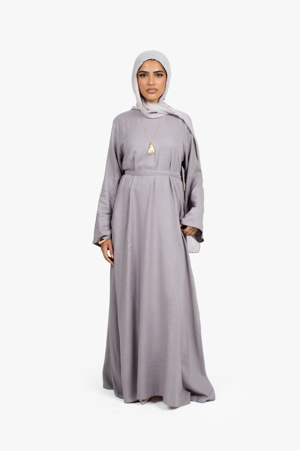 Robe longue plissée à ceinture - Gris
