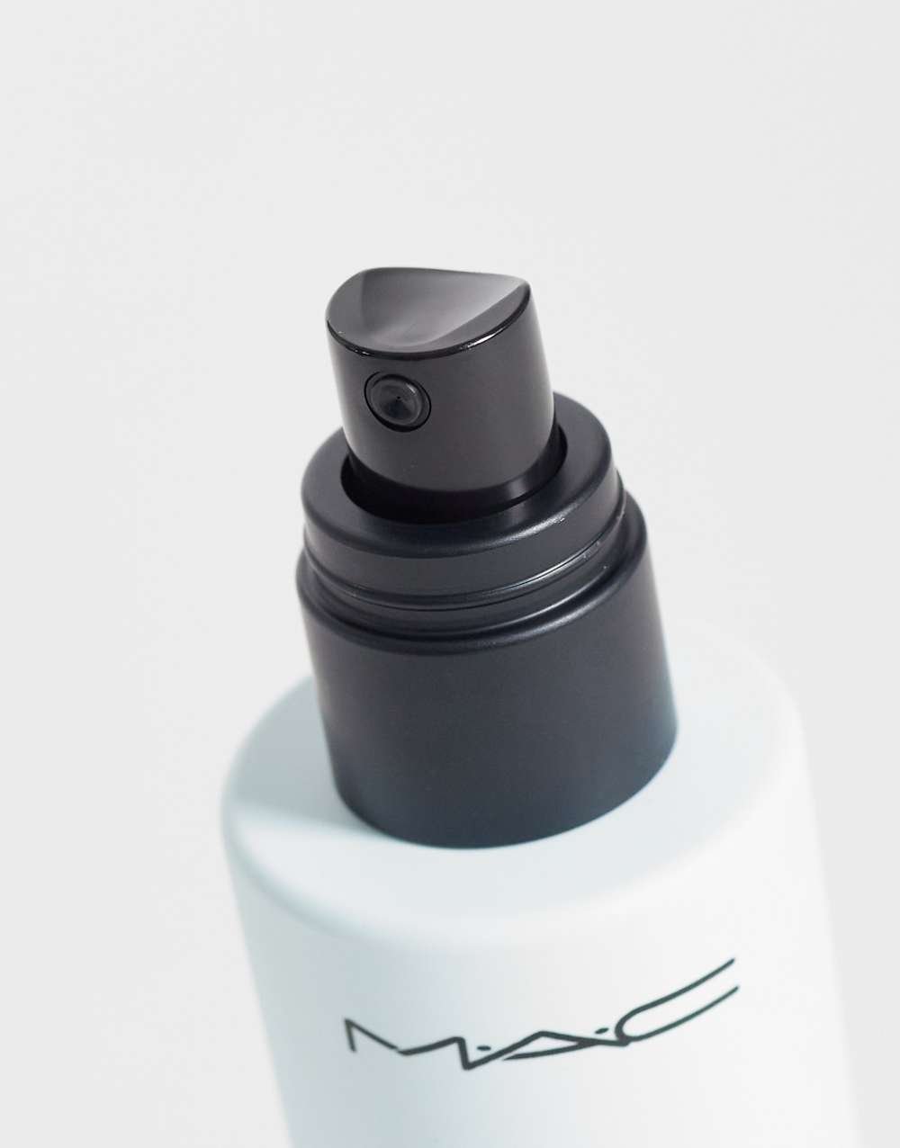 Alcohol-free matte setting spray Fix+ - 100 ml