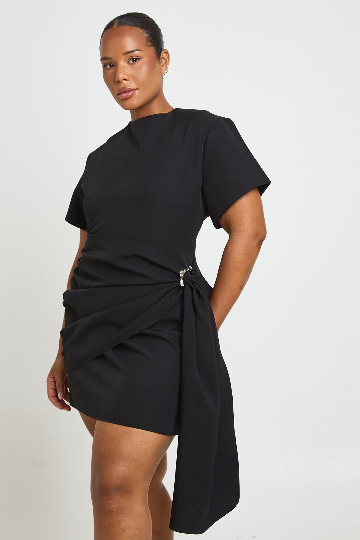 Robe courte à détail drapé - Grande taille