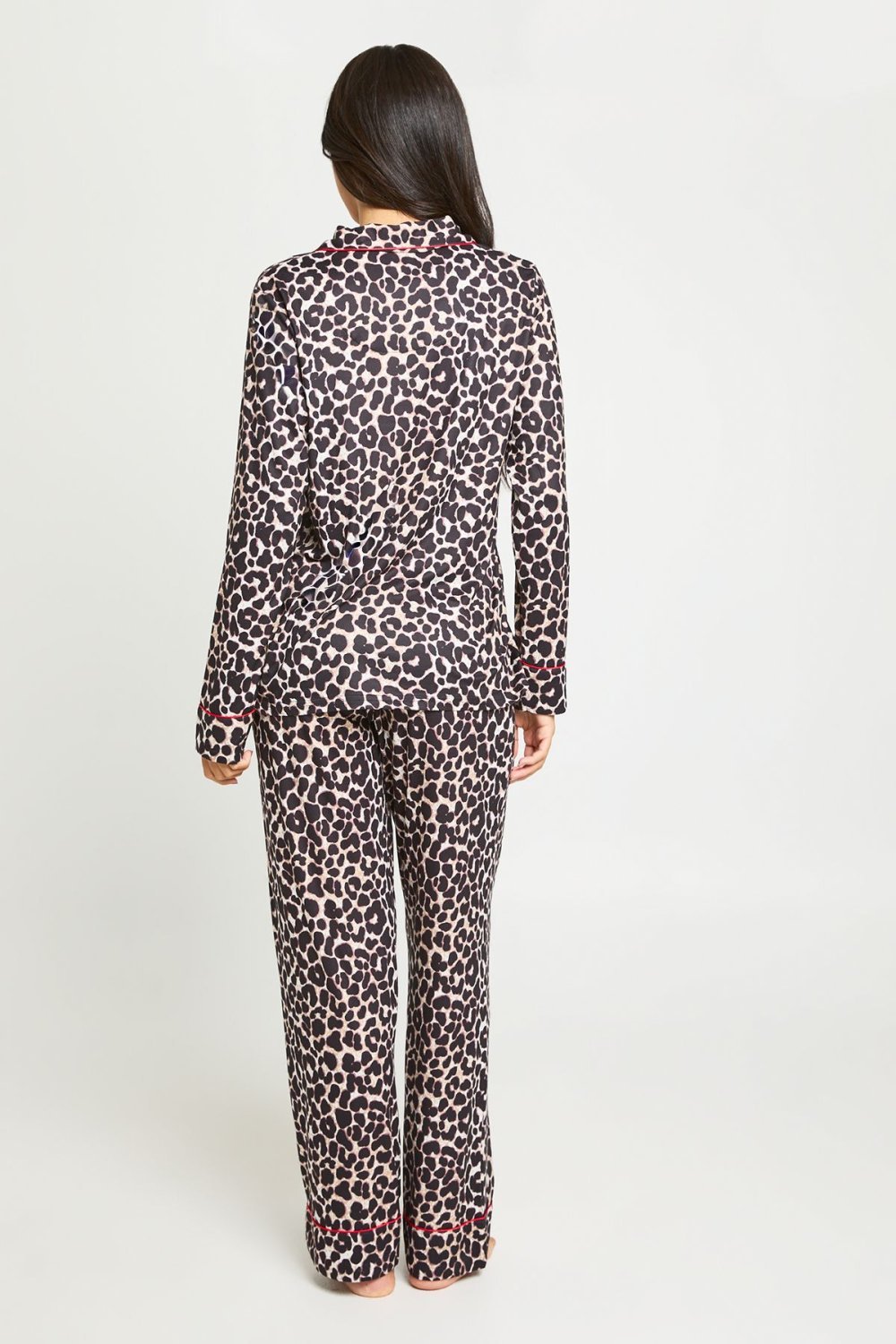 Pyjama chemise et pantalon tout doux léopard