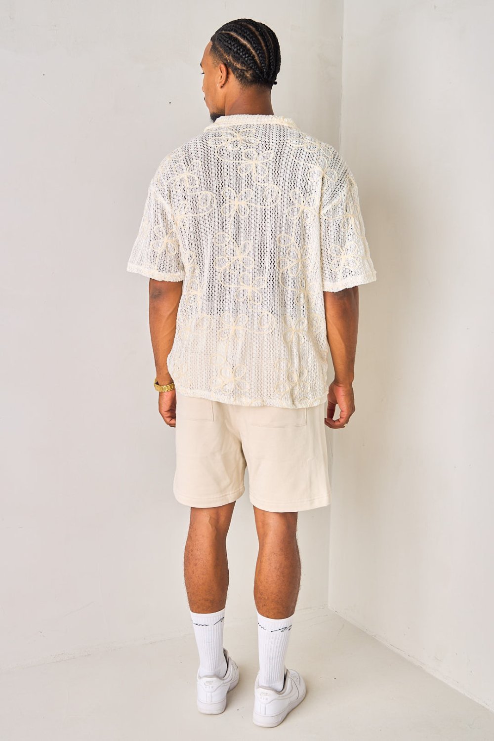 Chemise en maille brodée beige