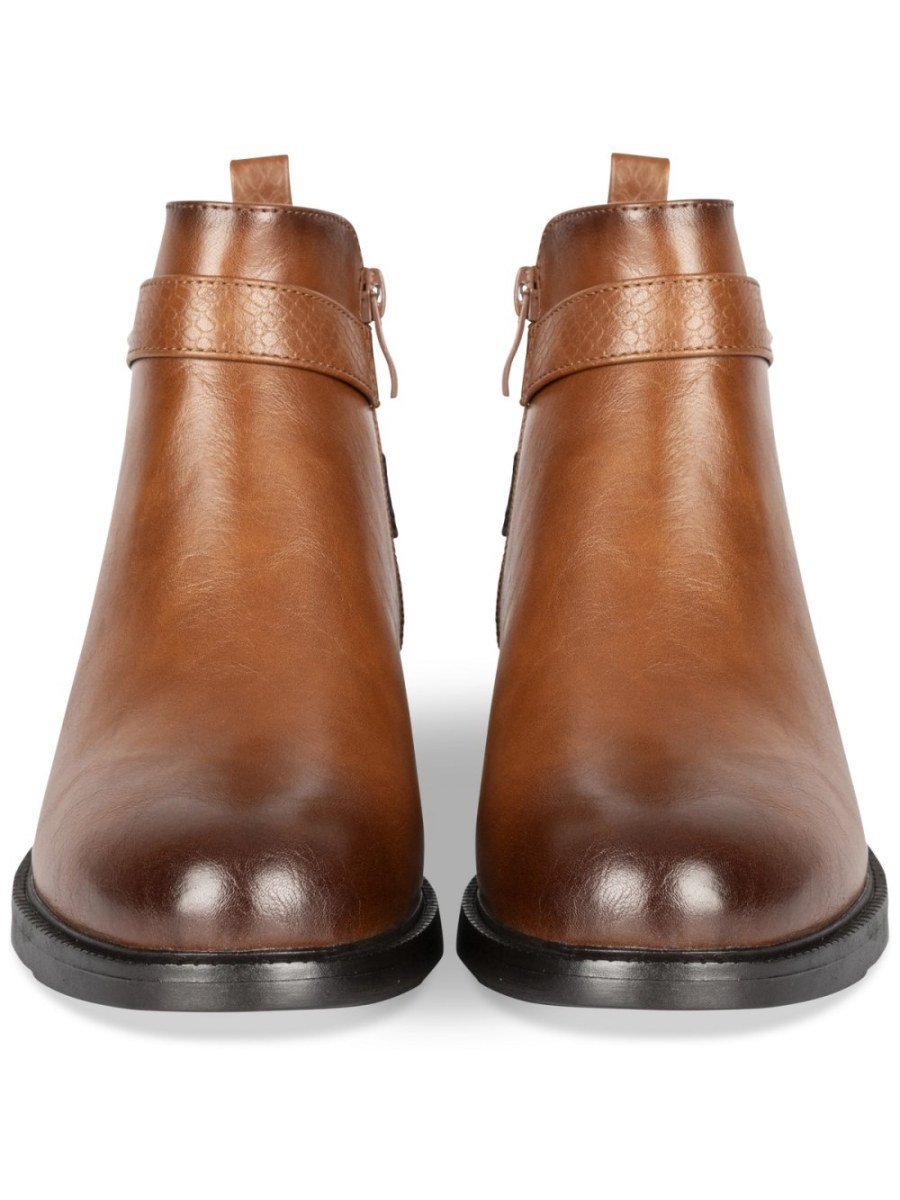 Bottines à boucle dorée cognac