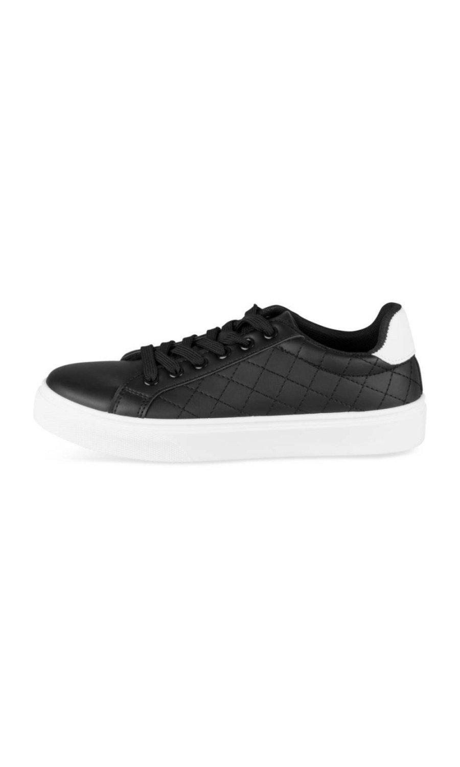 Black quilted sneakers, white heel tab