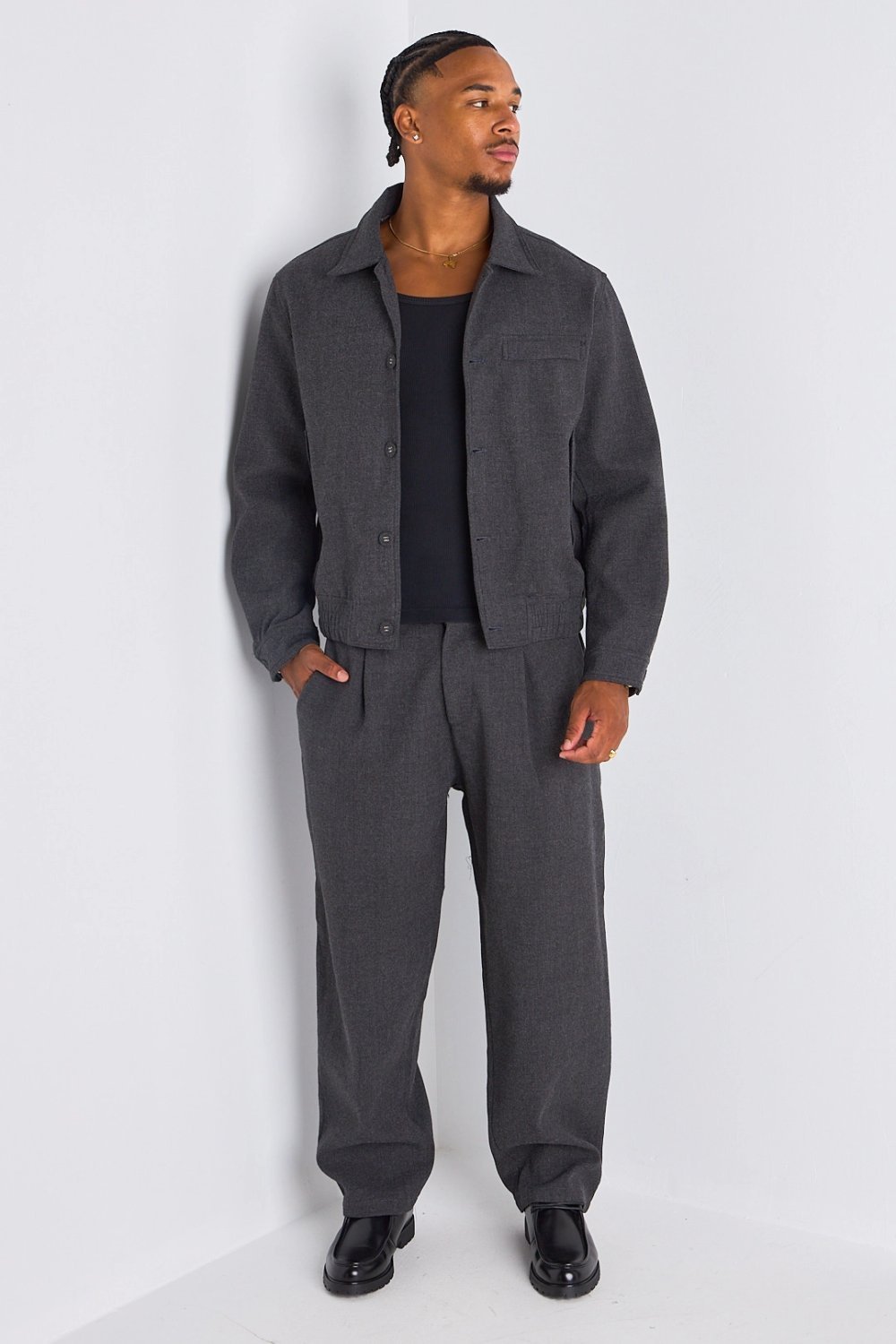 Dark grey buttoned jacket and joggers set