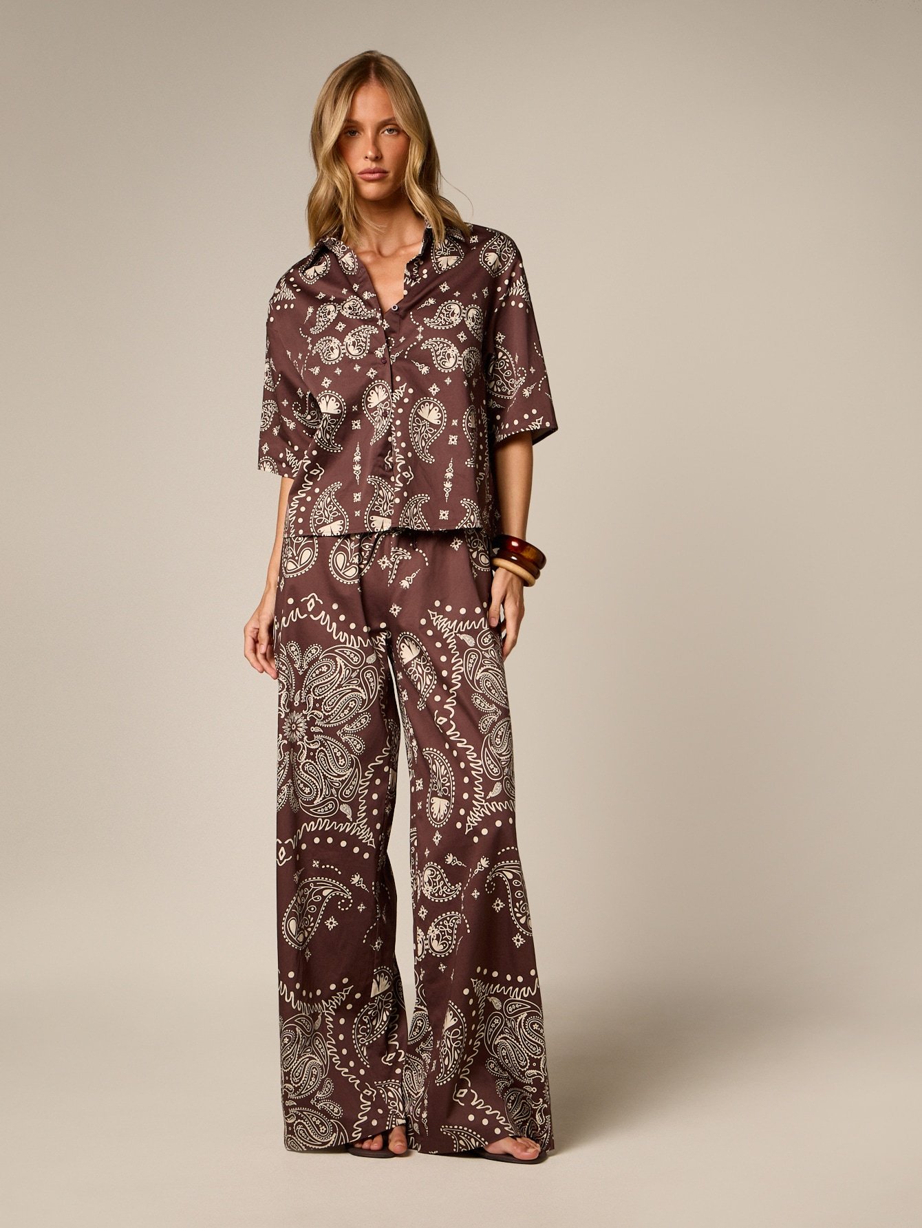 Pantalon large taille haute imprimé cachemire