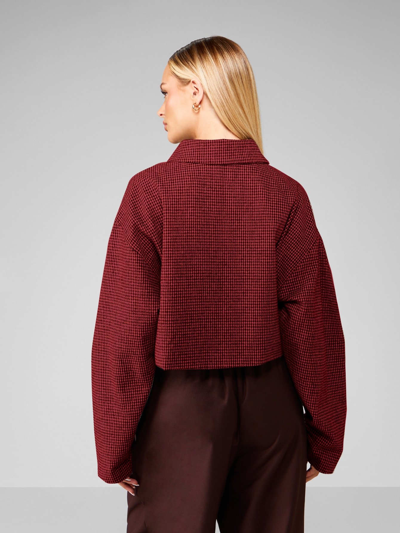 Cropped houndstooth jacket with puff sleeves