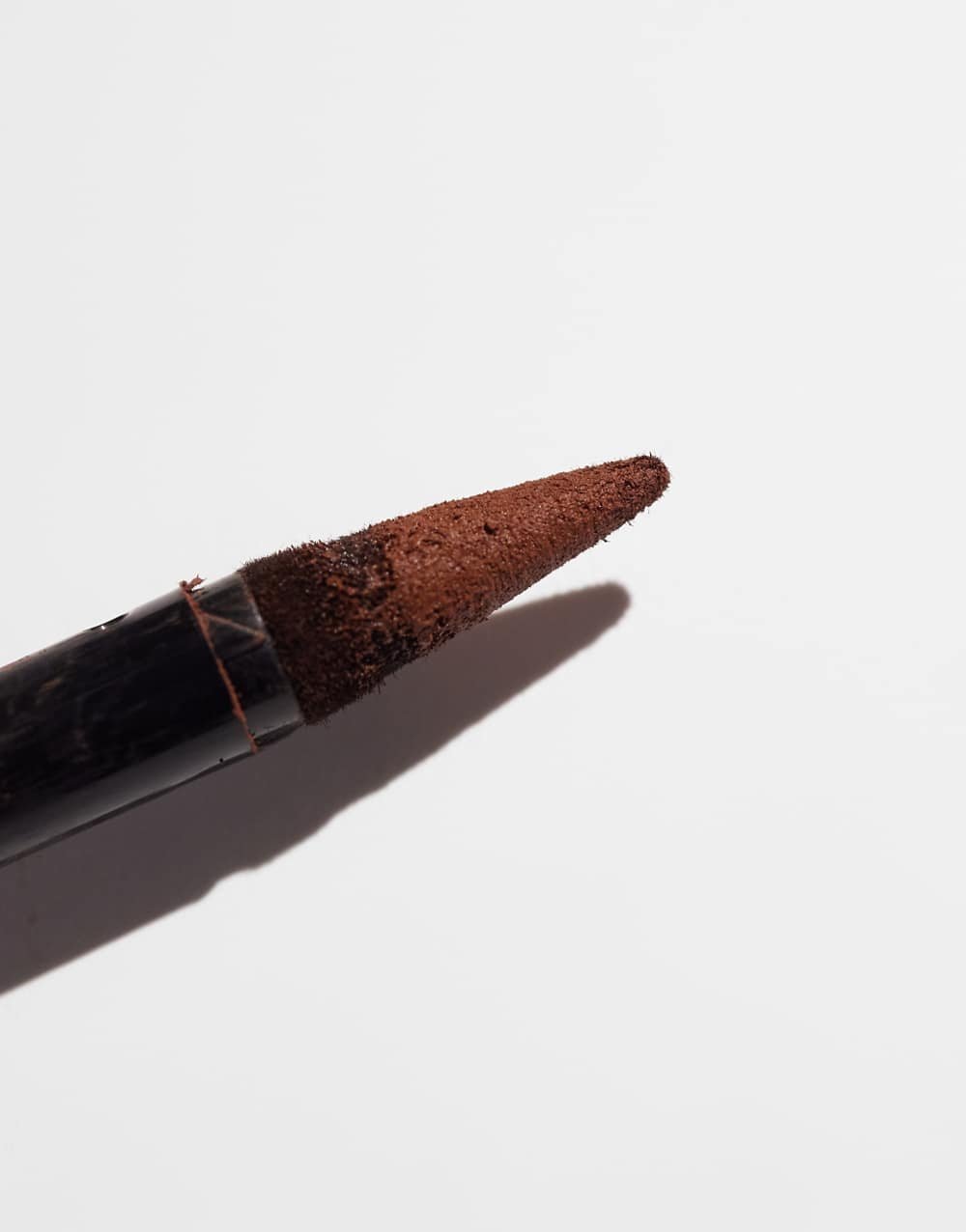 Crayon poudre l7wajeb Fluff N Snatch