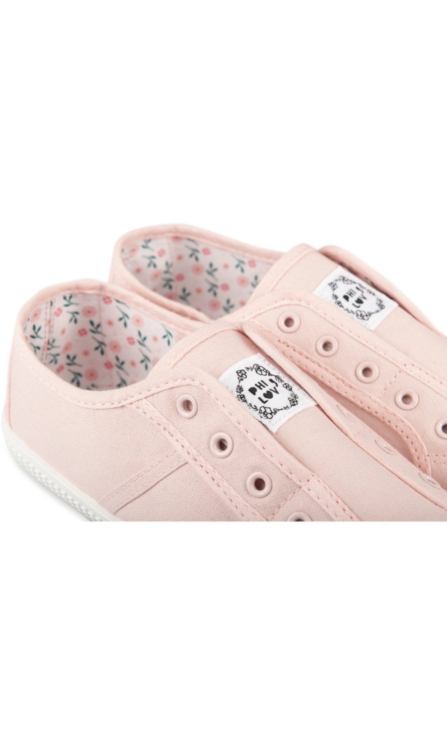 Baskets bla lacets bout byed wardi