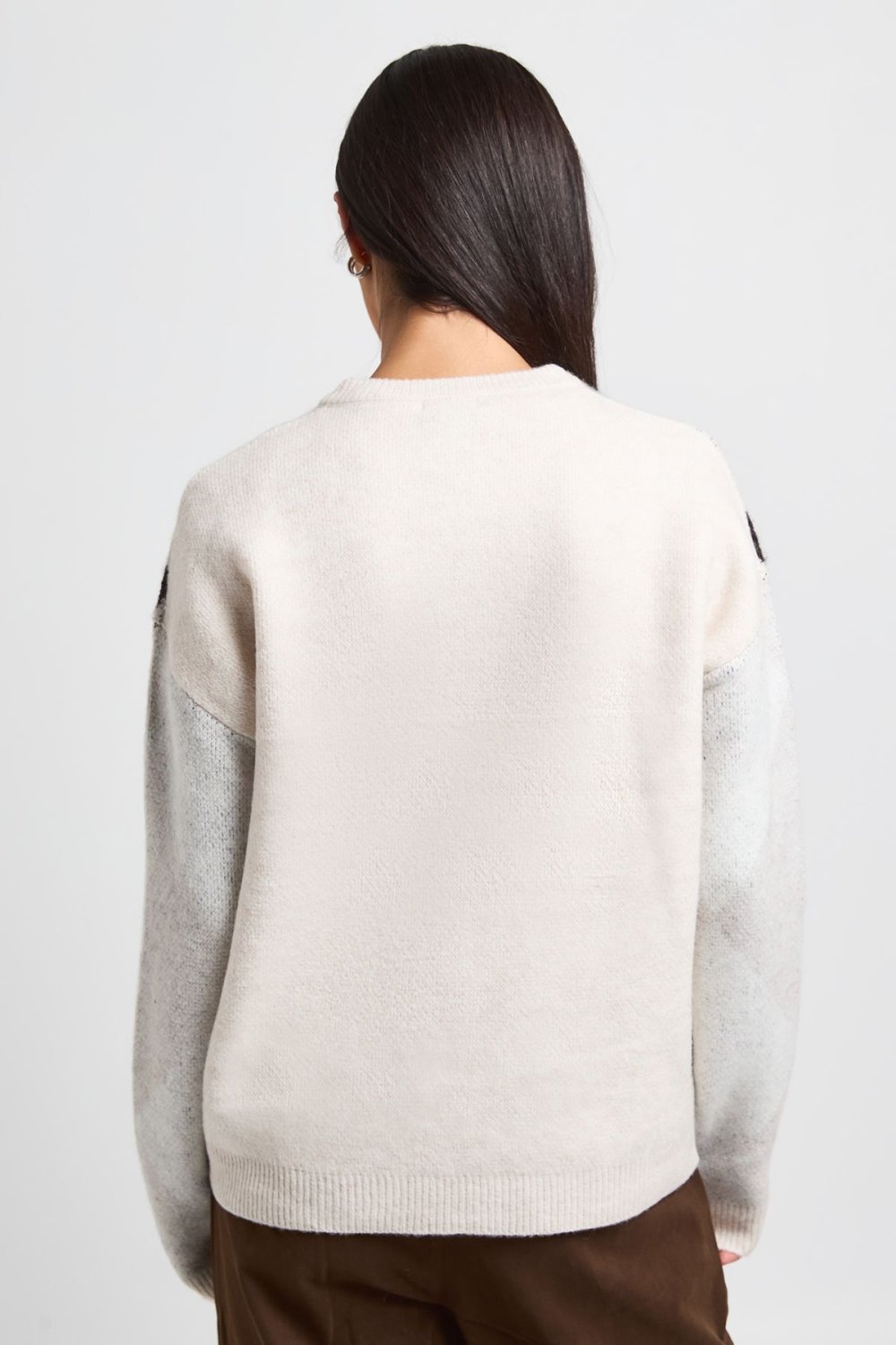 Ecru jumper with large argyle sleeves