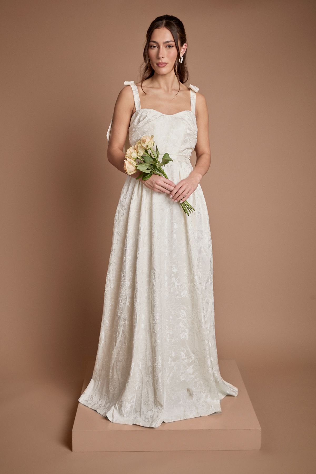 Robe dial l3ers twila jacquard b bretelles m3qoudin