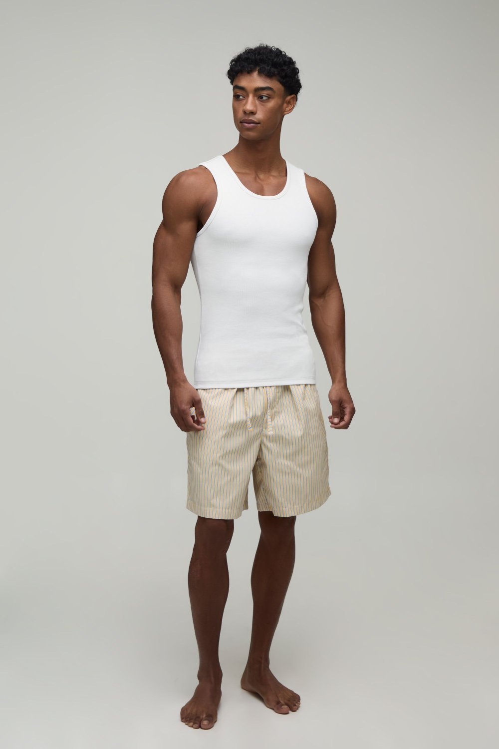 Ensemble détente débardeur et short côtelé jaune