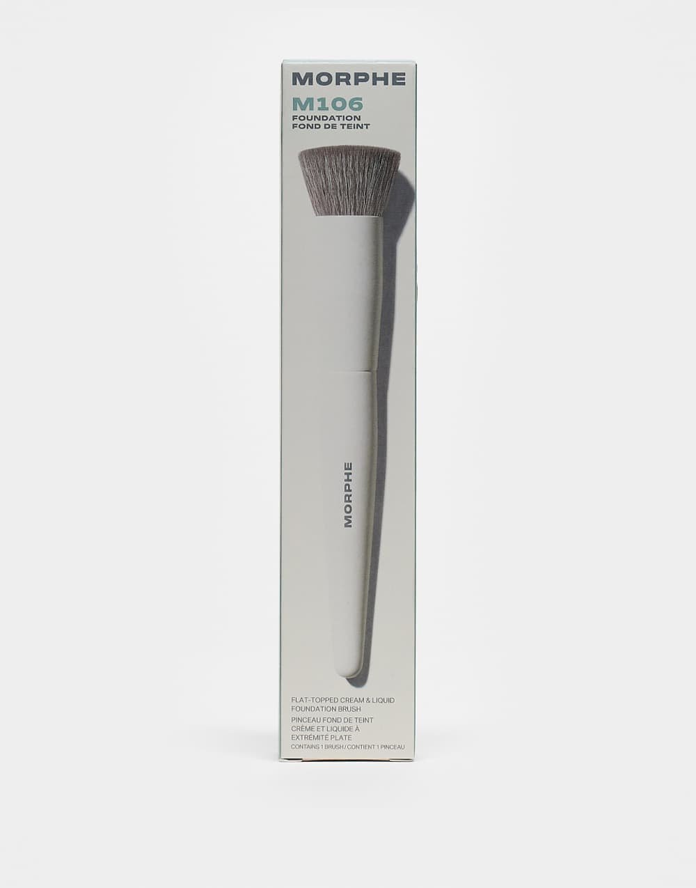 Brosse plate l fond de teint - M106