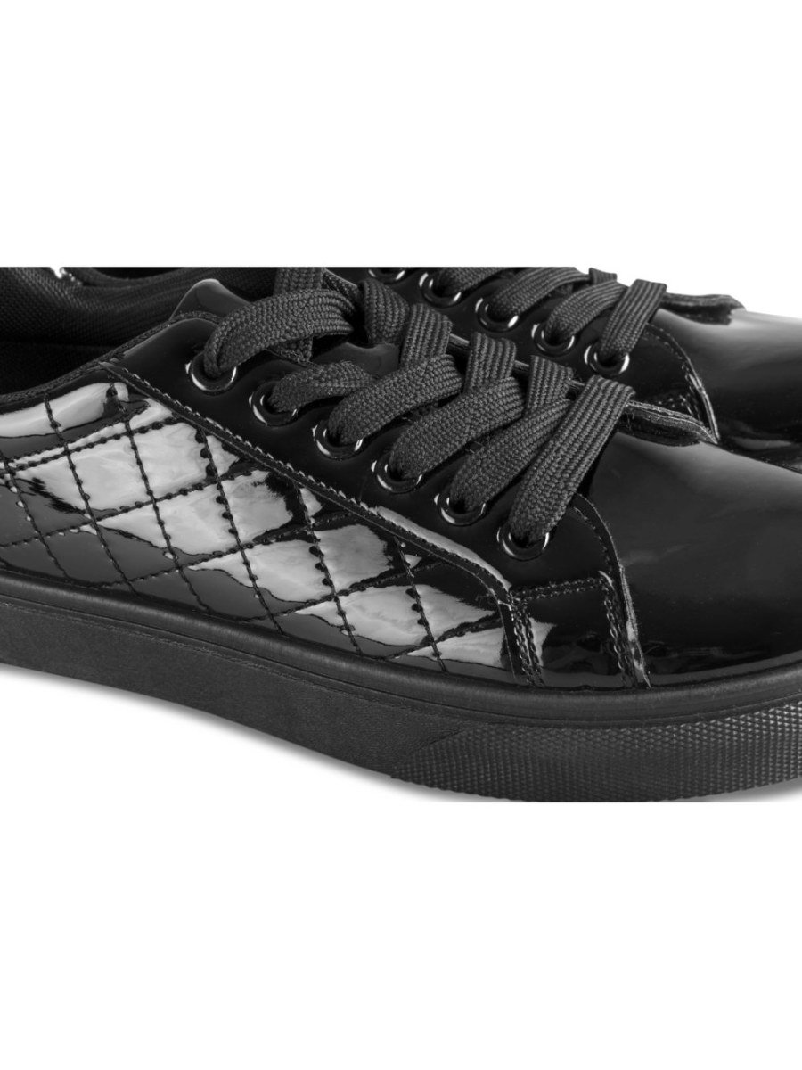 Baskets vernies matelassées noires