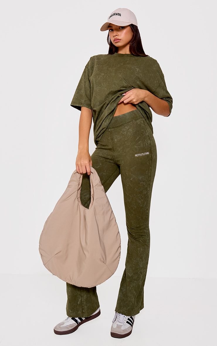Pantalon Évasé Taille Haute Imprimé Délavé Prettylittlething