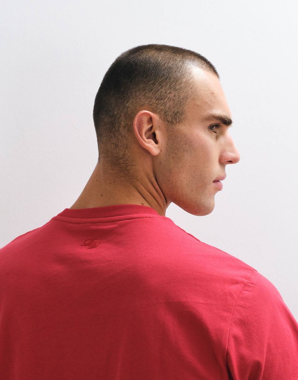 T-shirt court ample slim rouge
