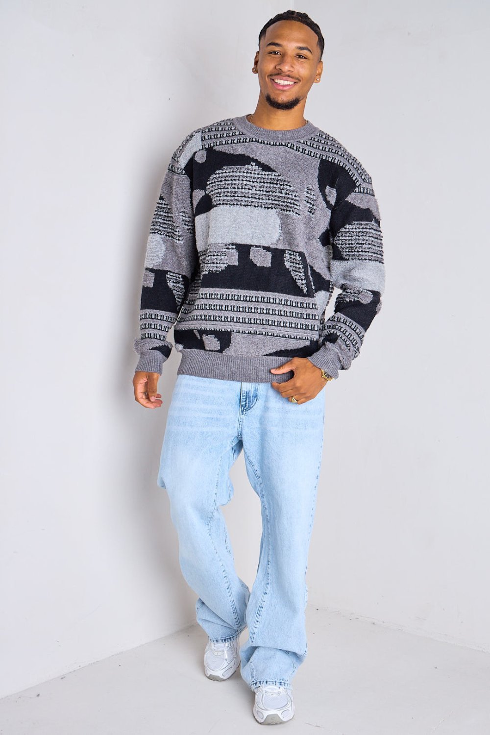 Black patterned chunky-knit jumper