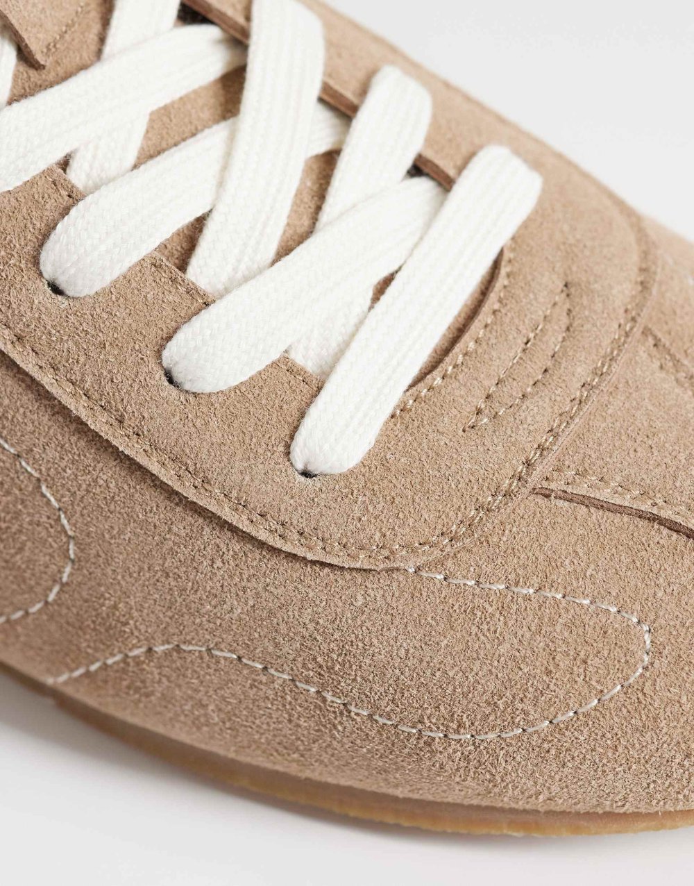 Baskets rétro f suédine beige