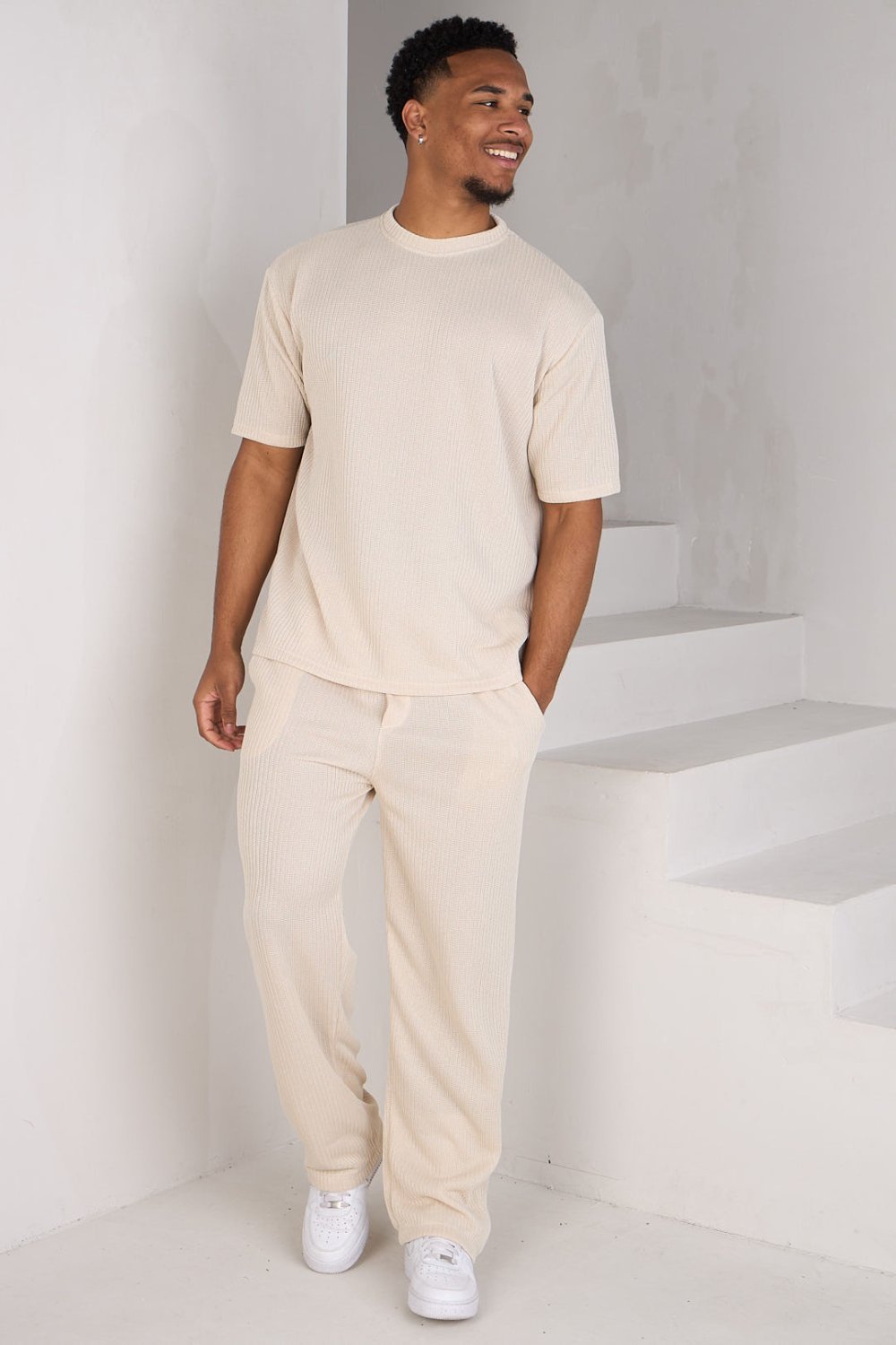 Beige crochet t-shirt and joggers set