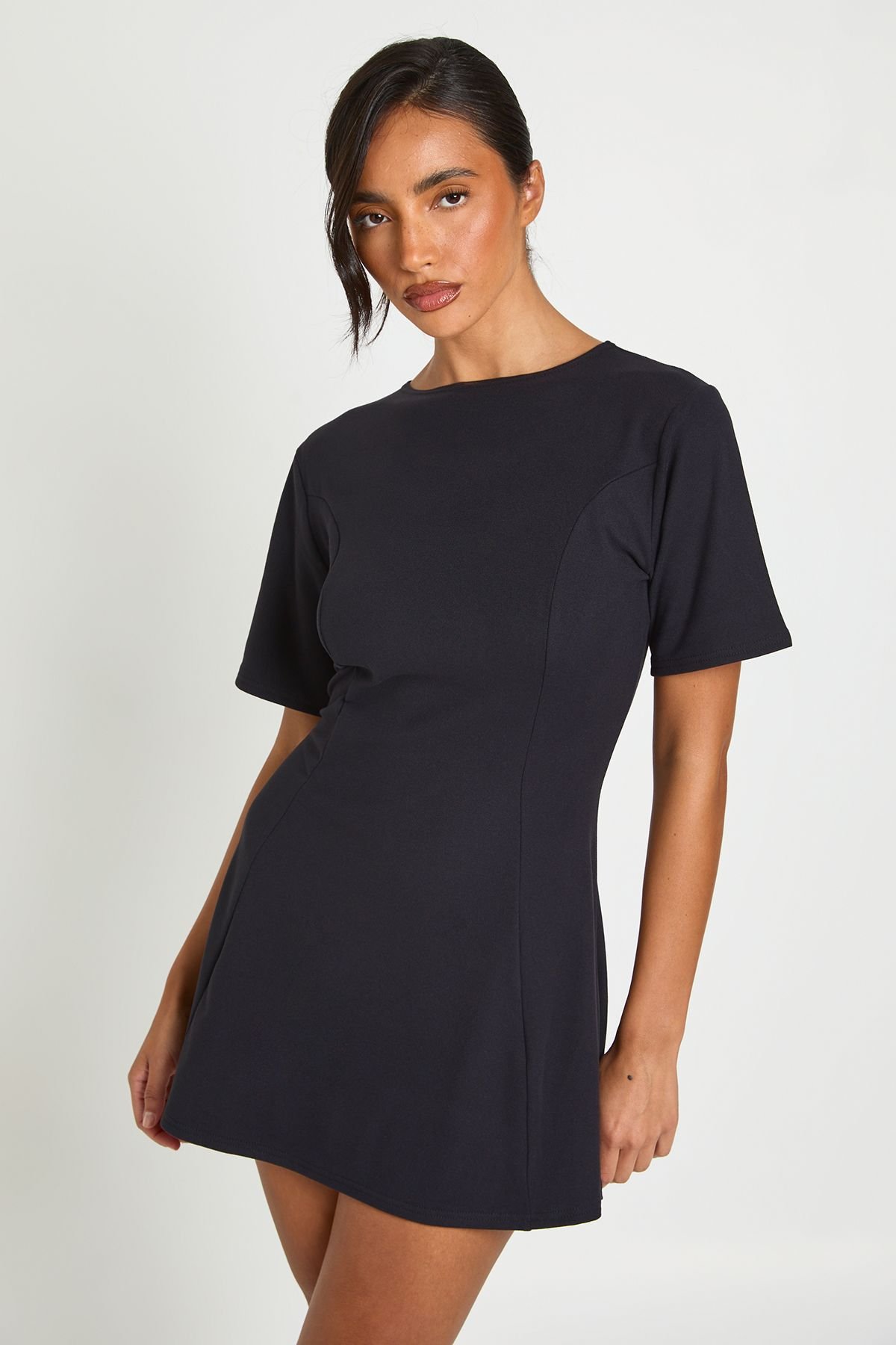 Robe Patineuse Basique Ultra-douce À Manches Courtes