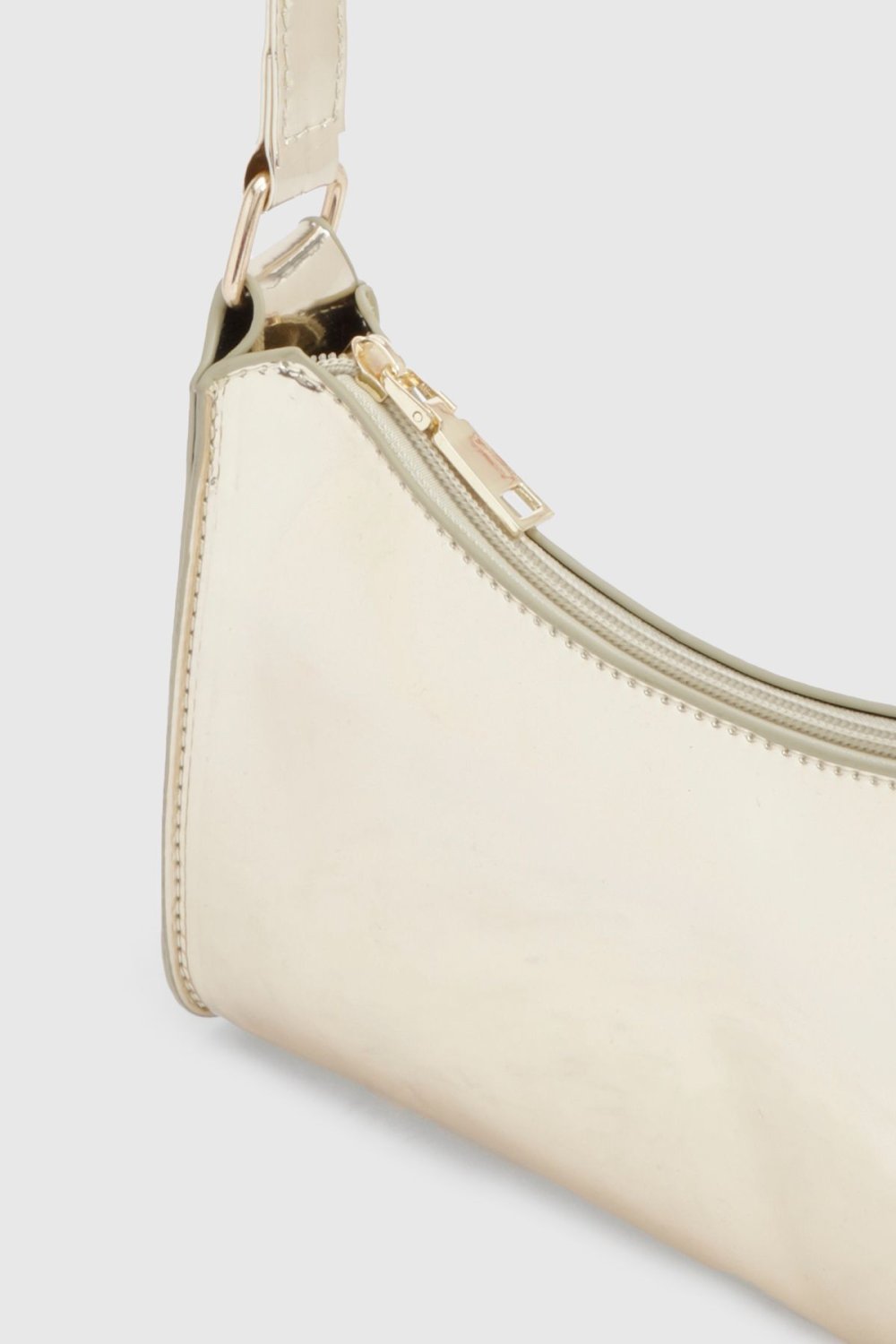 Metallic shoulder bag