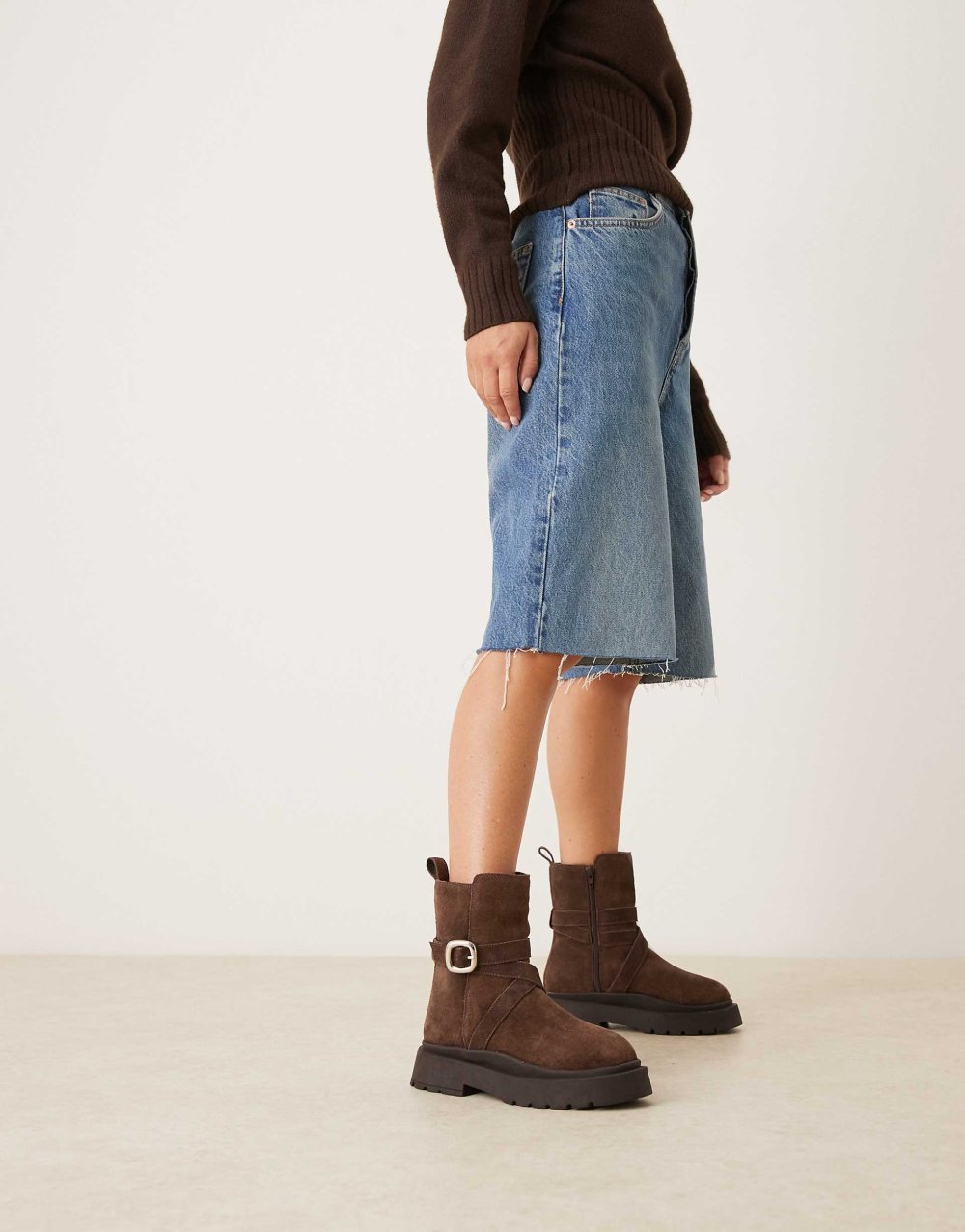 Flat suede buckle ankle boots in chocolate