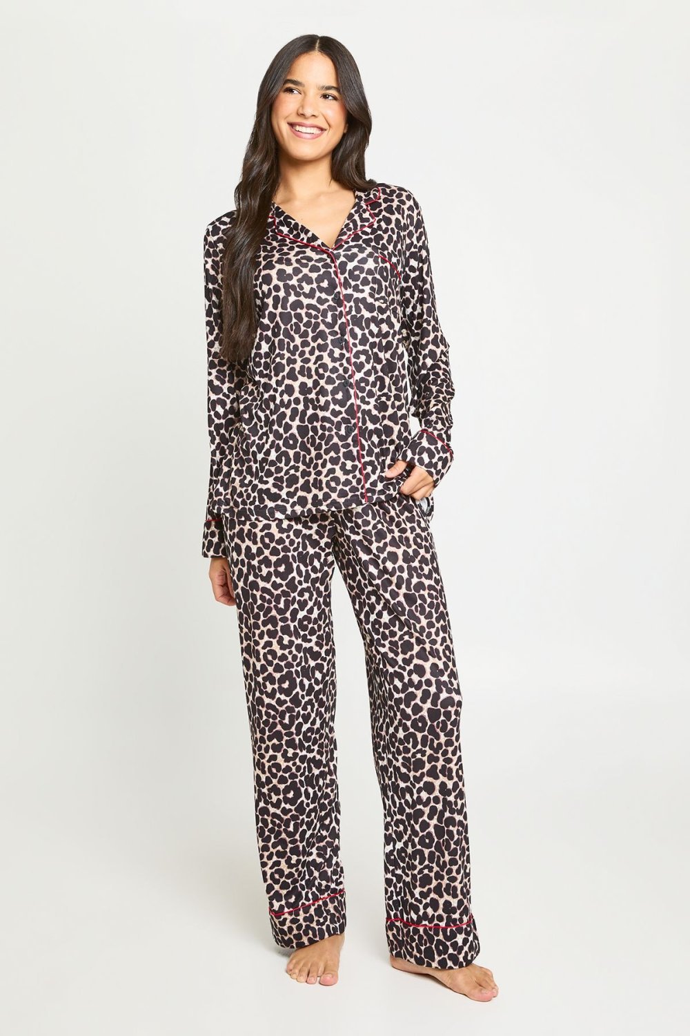 Pyjama chemise et pantalon tout doux léopard