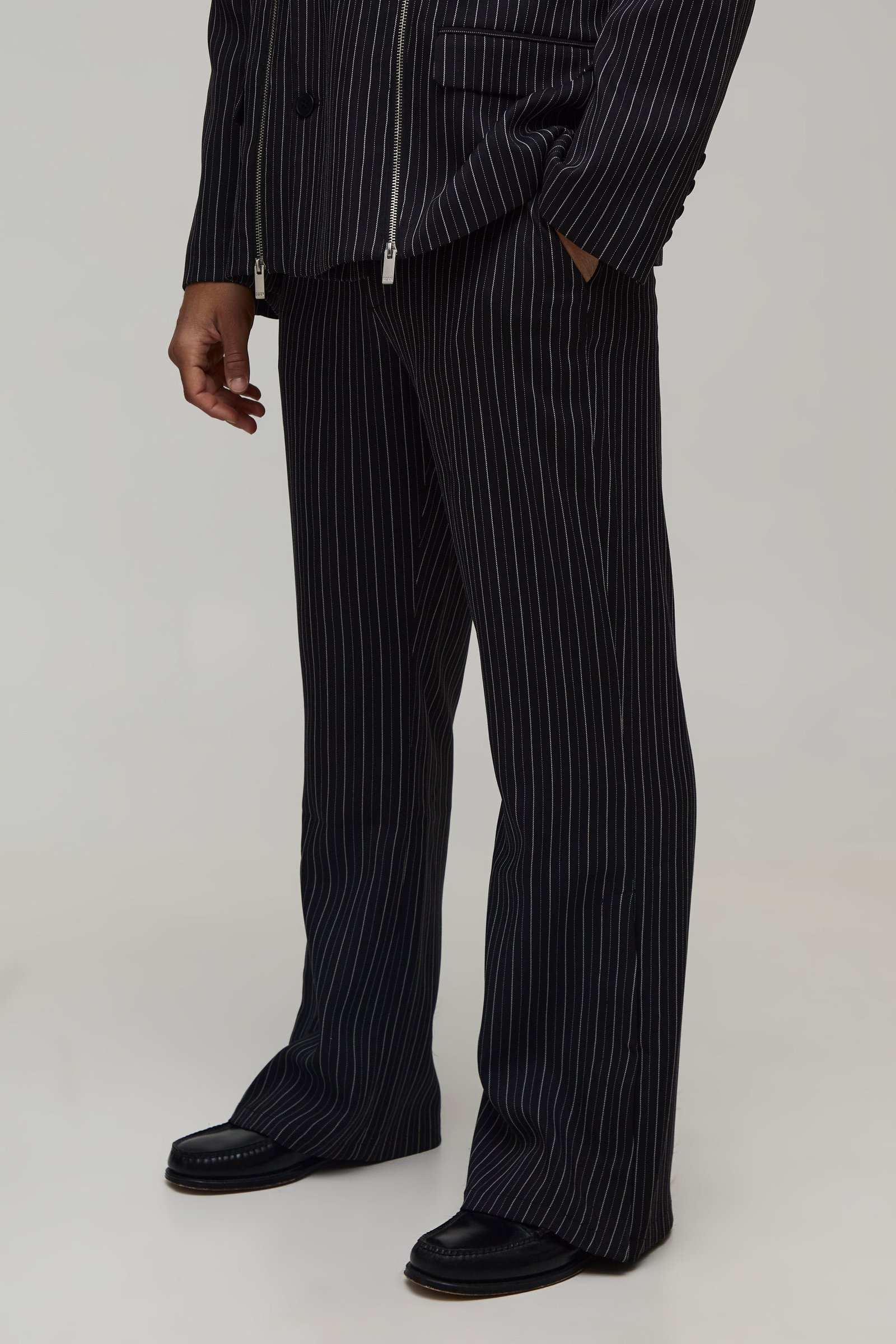 Pantalon De Costume Évasé Ajusté Avec Détail Zippé