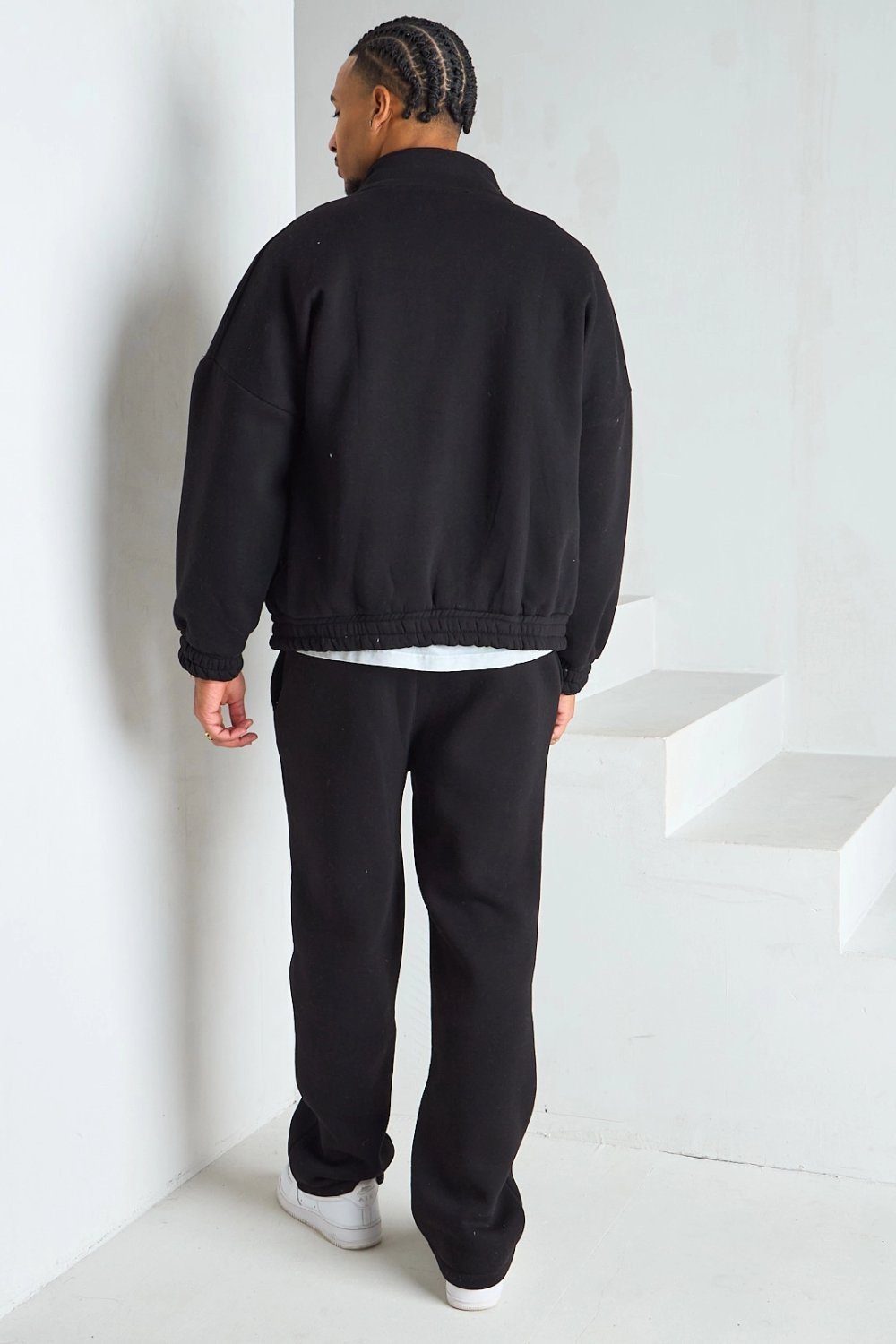 Black stand-collar jacket tracksuit