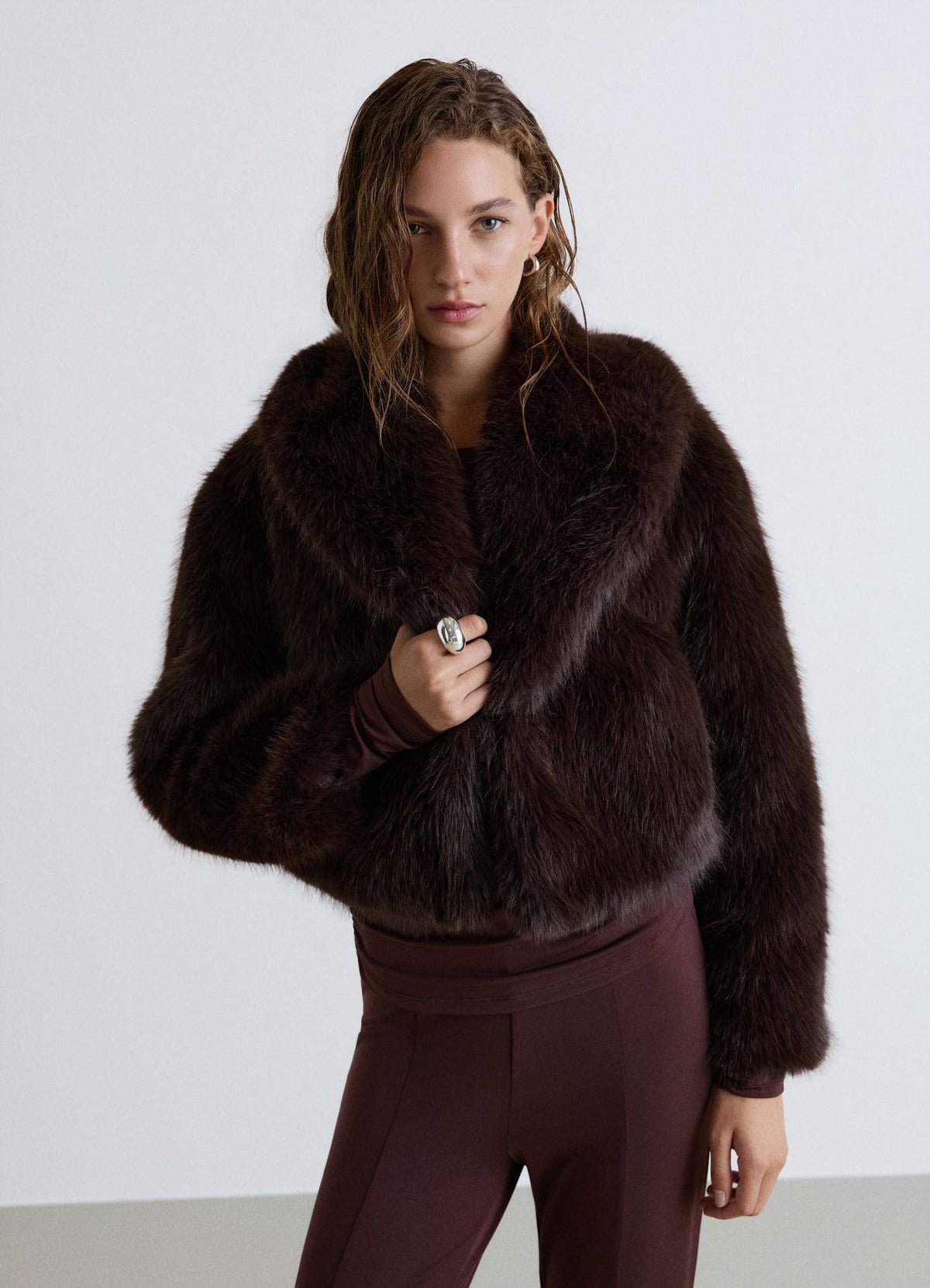 Cropped plush jacket with lapels