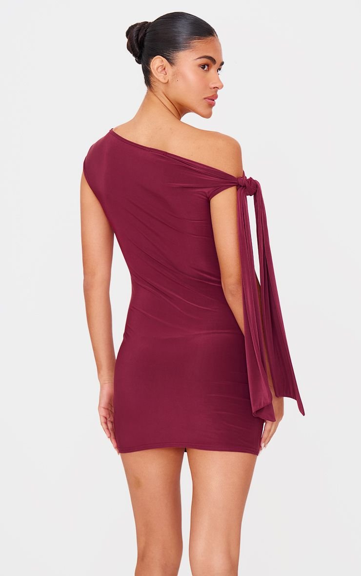 Robe 9sira asymétrique b ktf m39oud