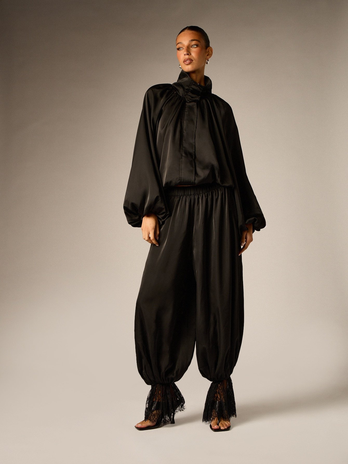 Satin kimono jacket with balloon sleeves