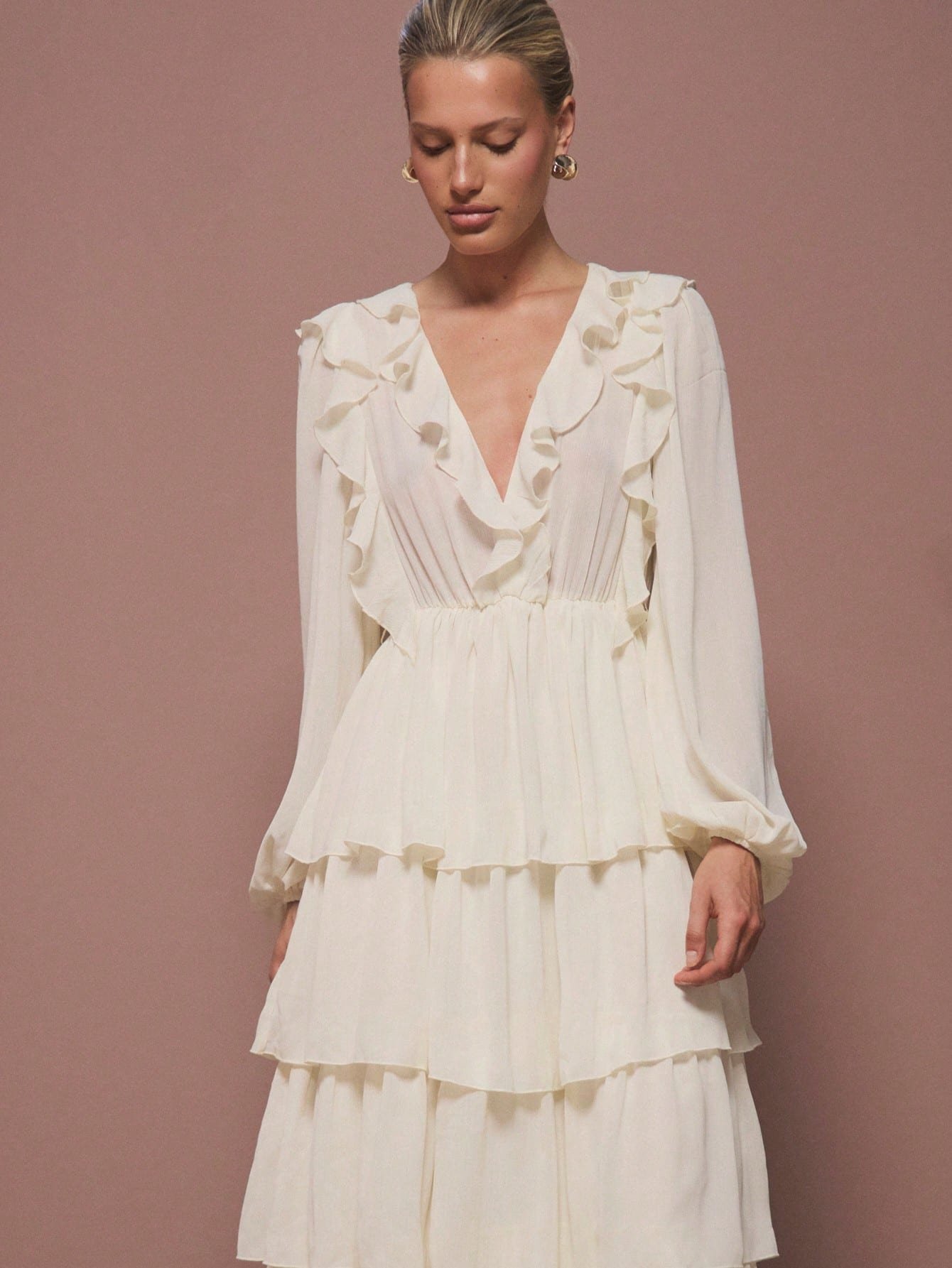 Robe twila col V ghamq b volants w ceinture