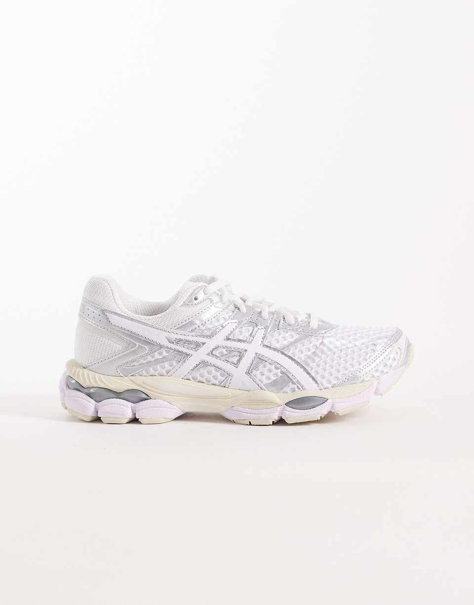 Gel-Cumulus 16 trainers in white
