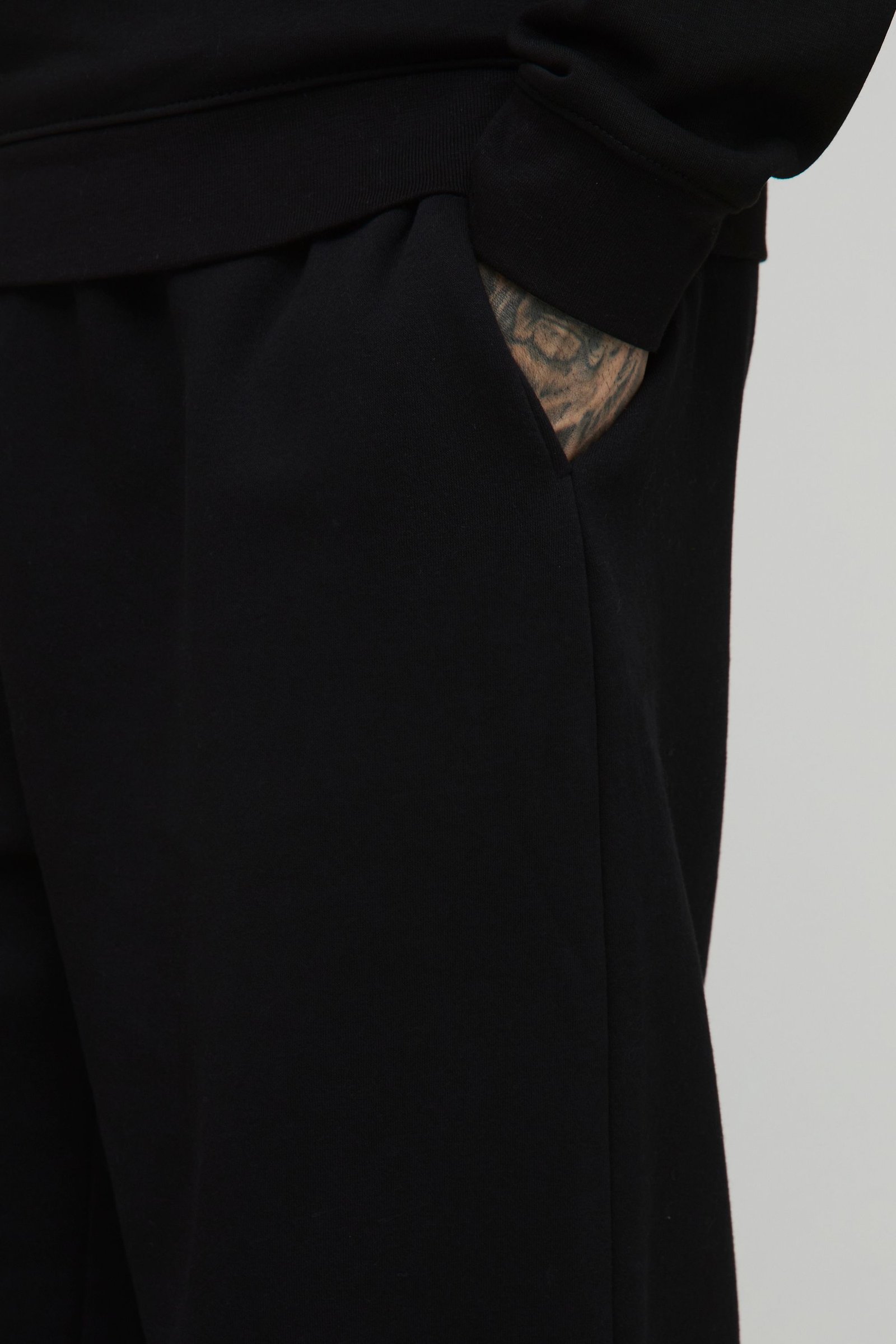 Basic Extreme Wide Leg Jogger