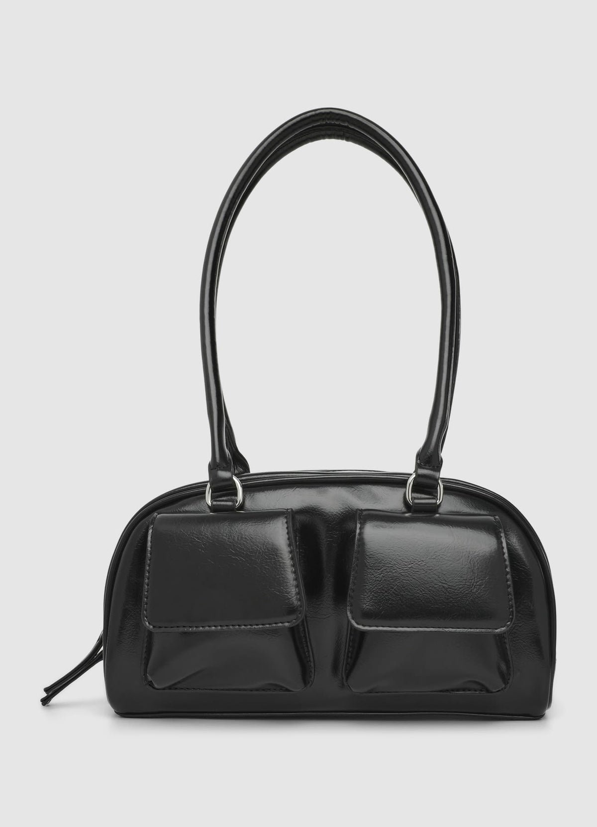 Bowling bag with flap pockets