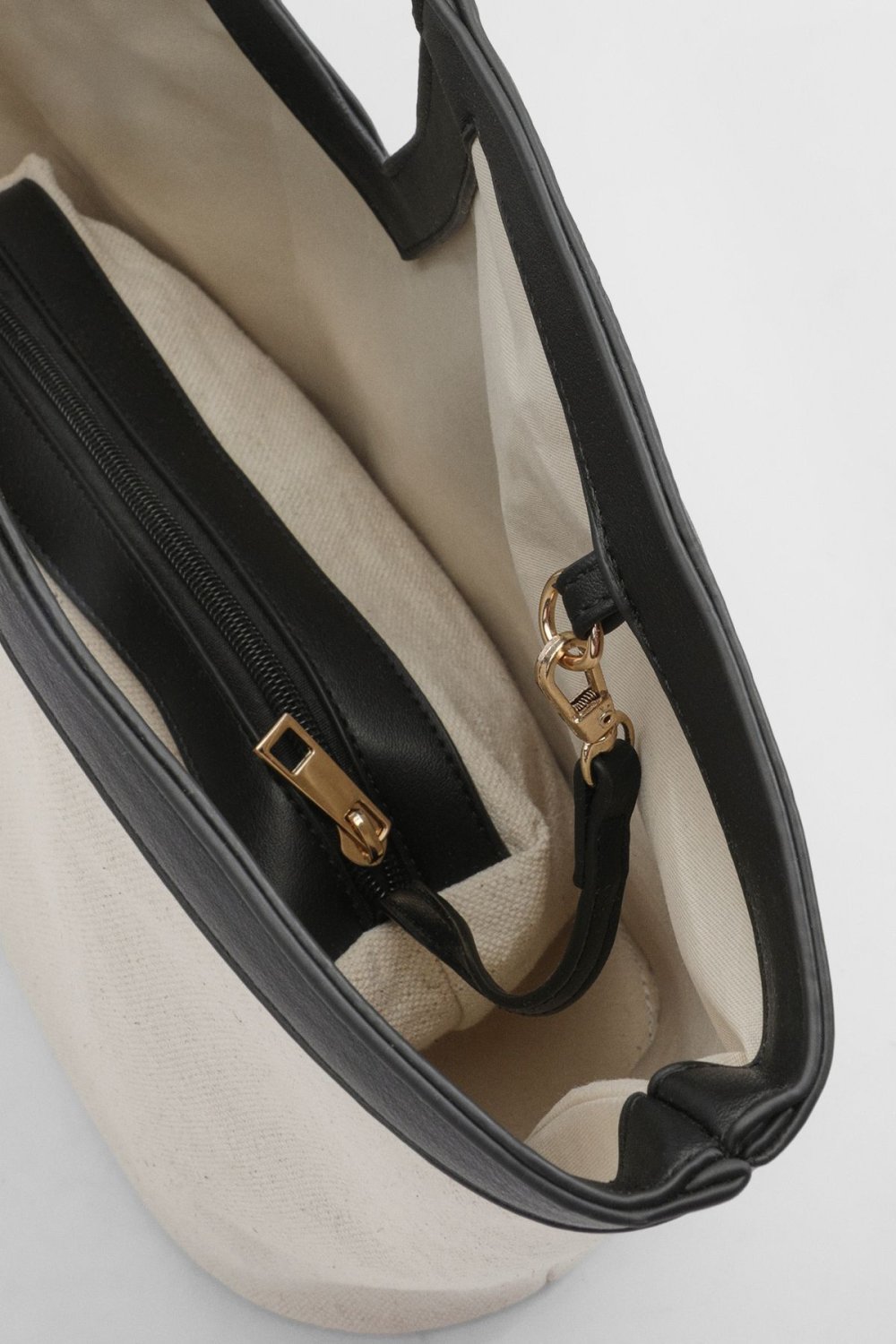Linen tote bag with pouch