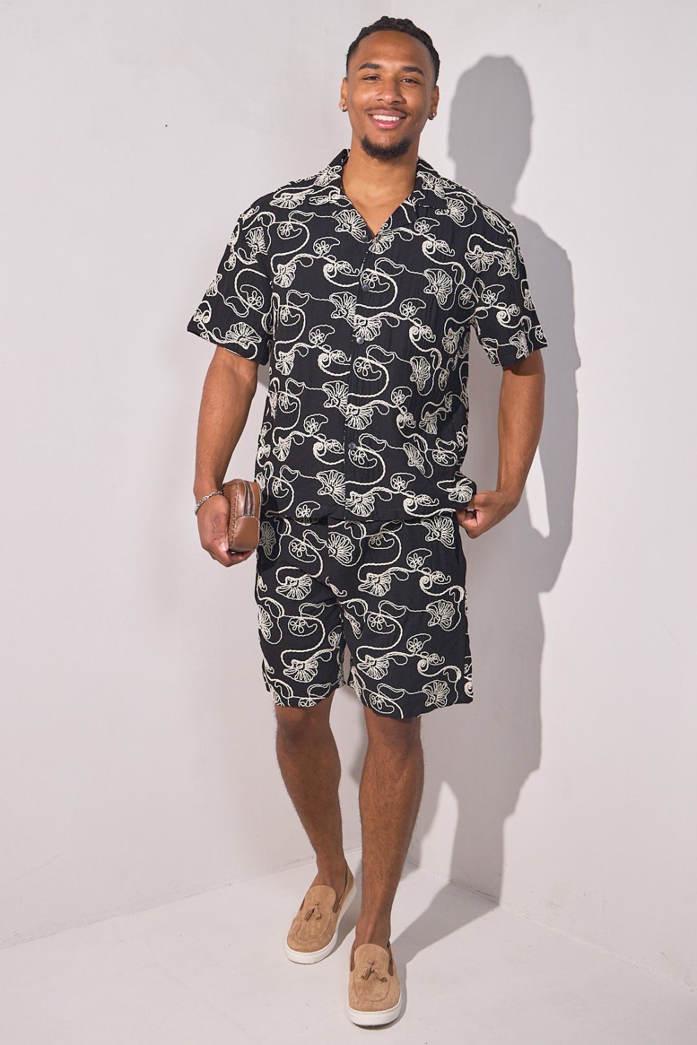 Black flower-embroidered shirt and shorts set