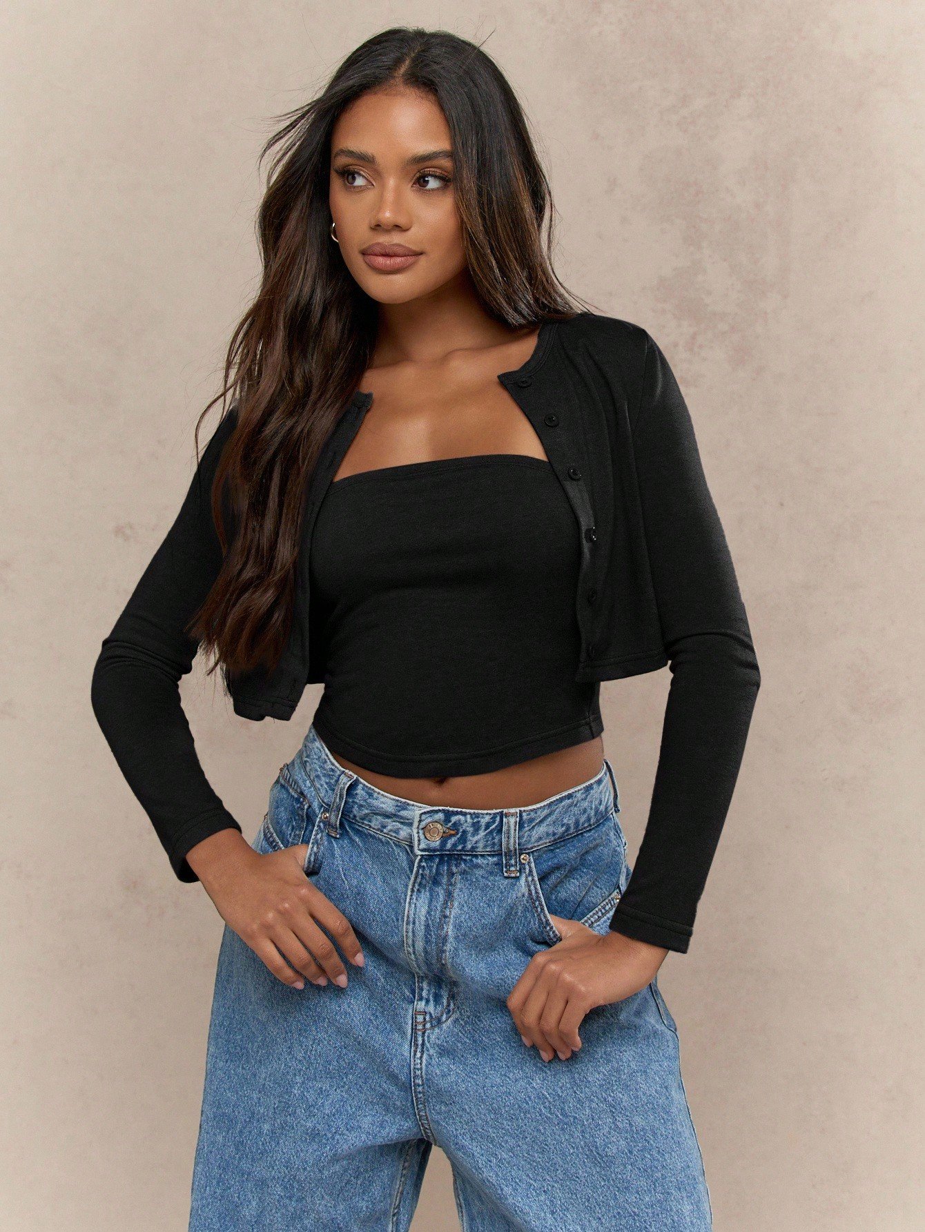 Ensemble Cardigan Court Boutonné Et Top Tube