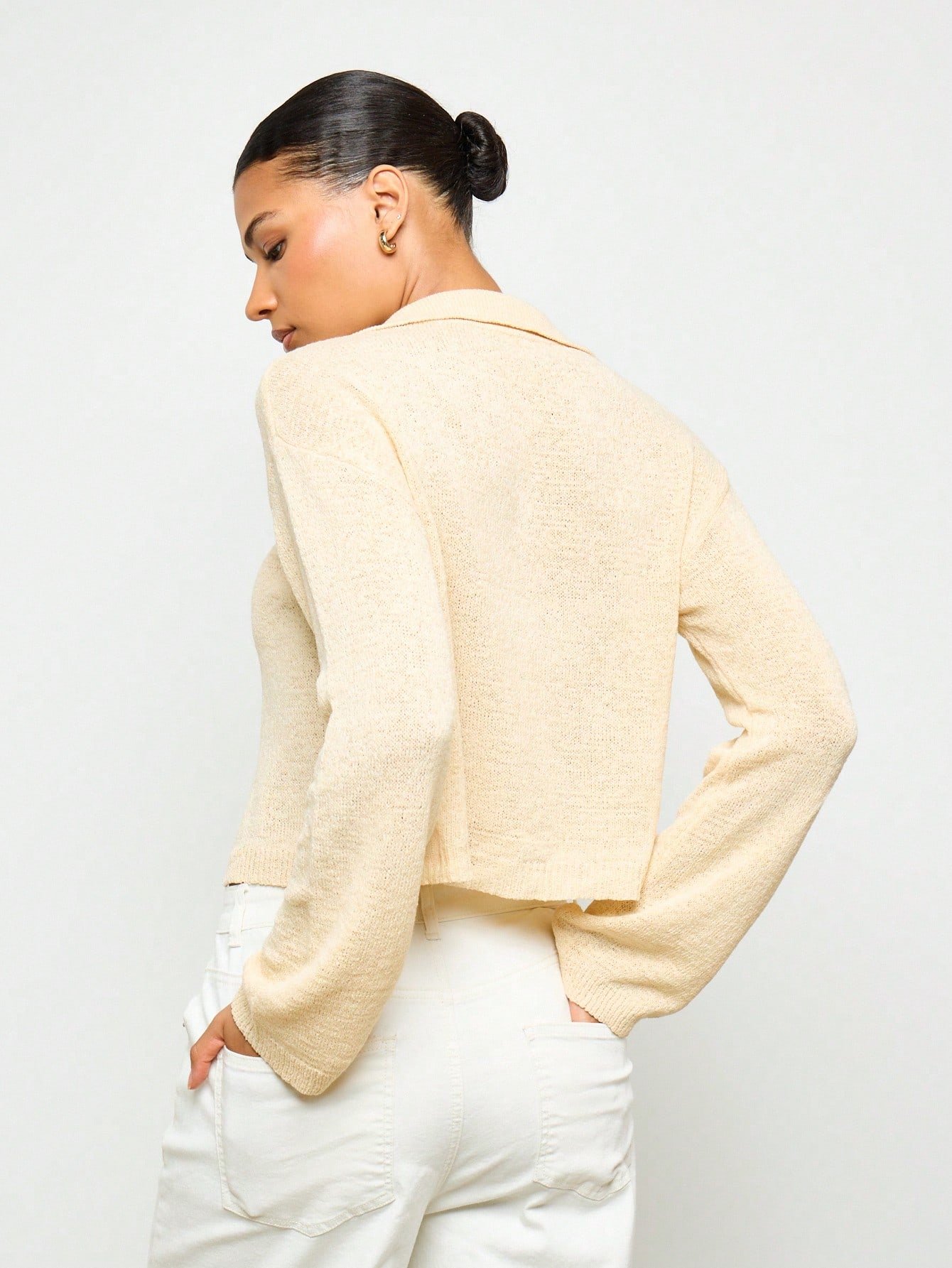 Cardigan tricot 9sir khfif b rbta mn l9eddam