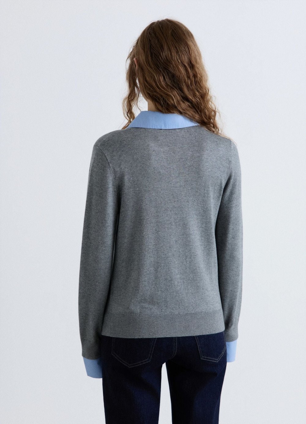 Five-pocket mid-rise slim jeans