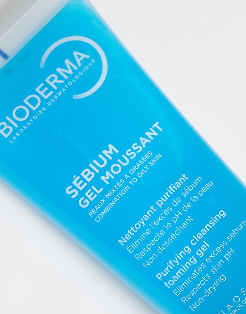 Foaming face gel for oily skin Sébium - 200 ml