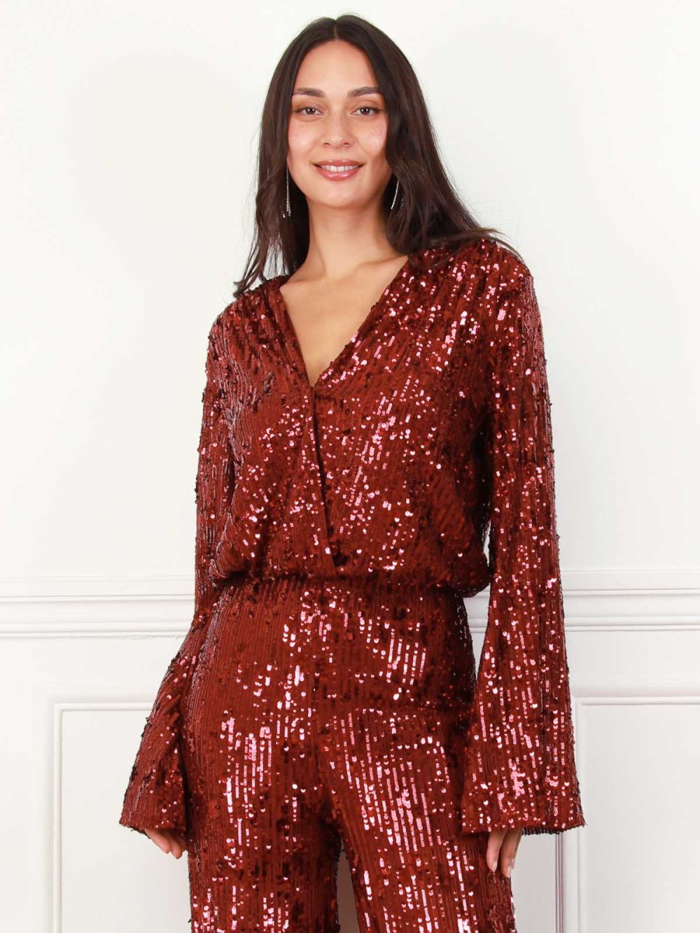 Top cache-cœur à sequins et manches évasées