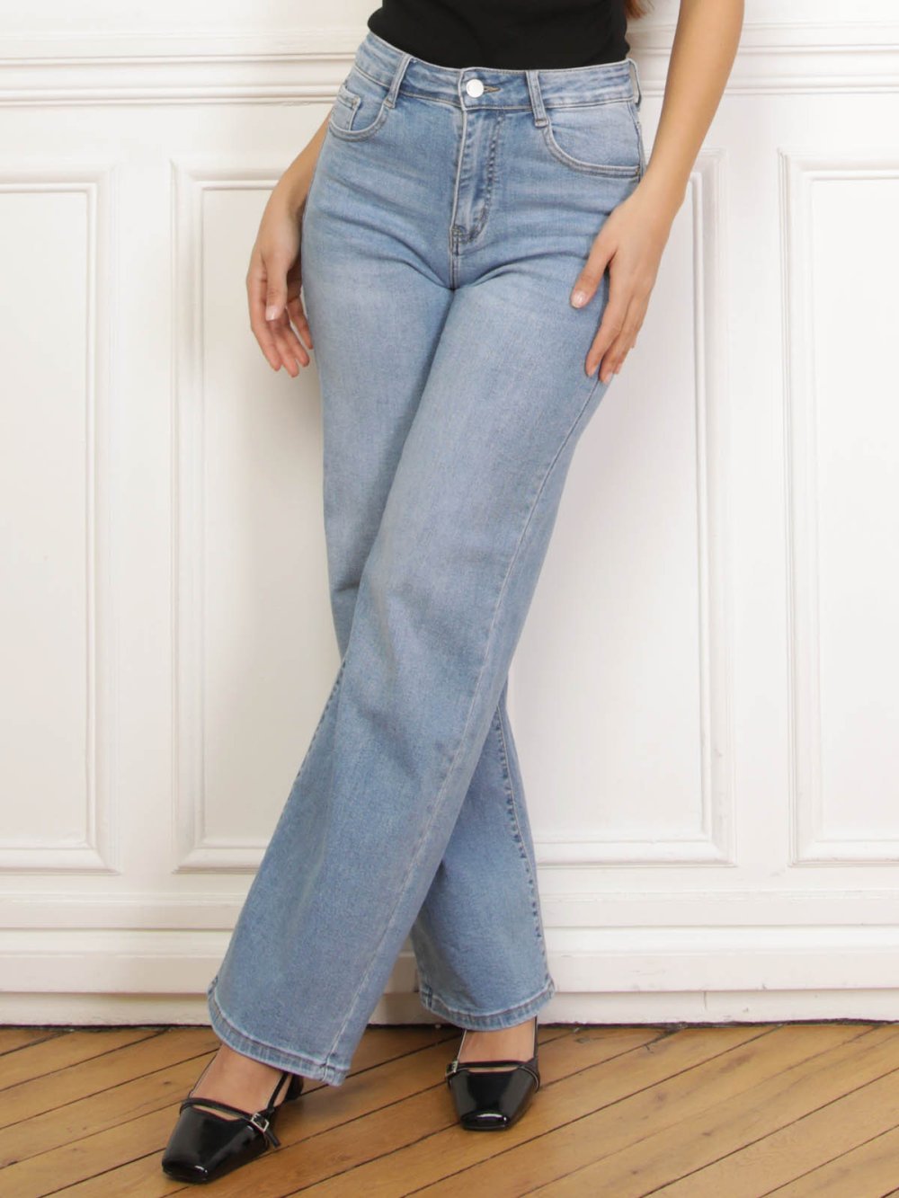 Blue washed wide leg jeans