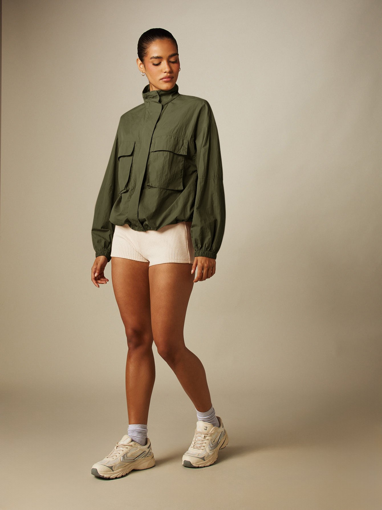 Veste courte oversize à poches cargo