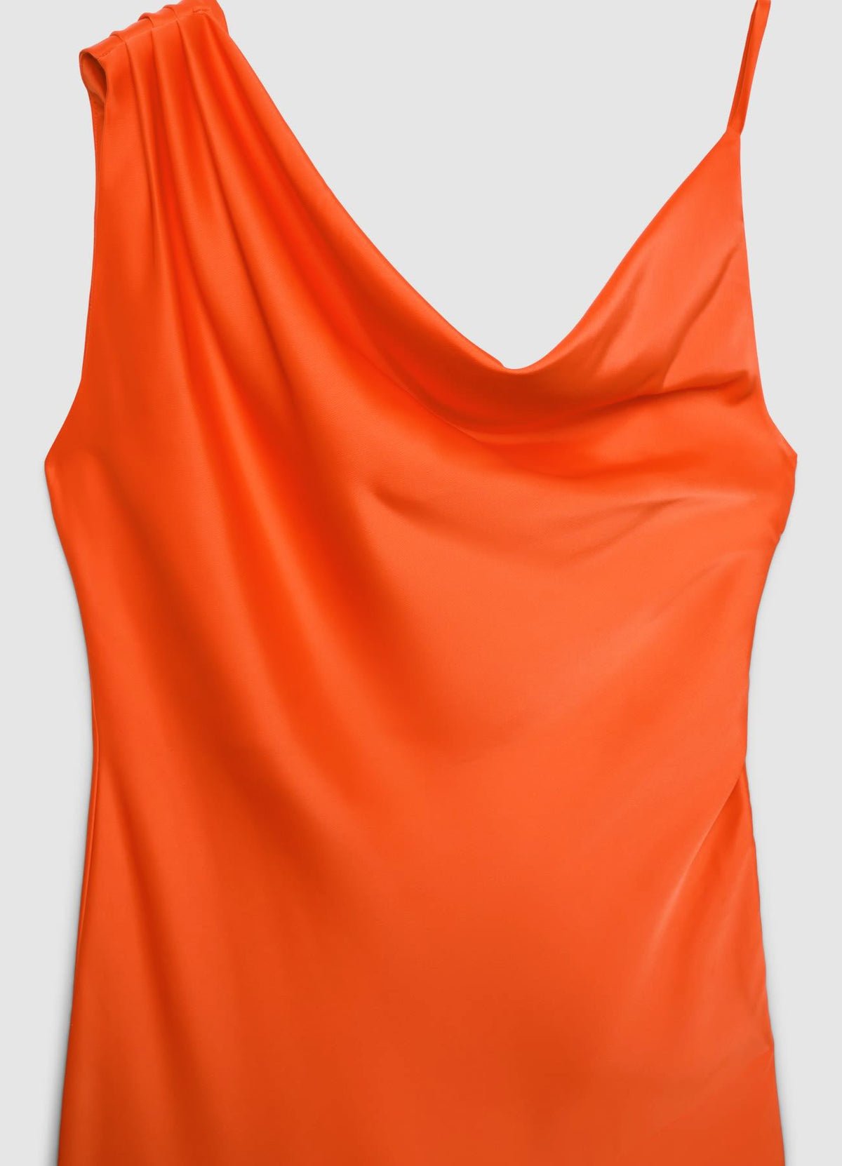 Robe asymétrique satin b col drapé