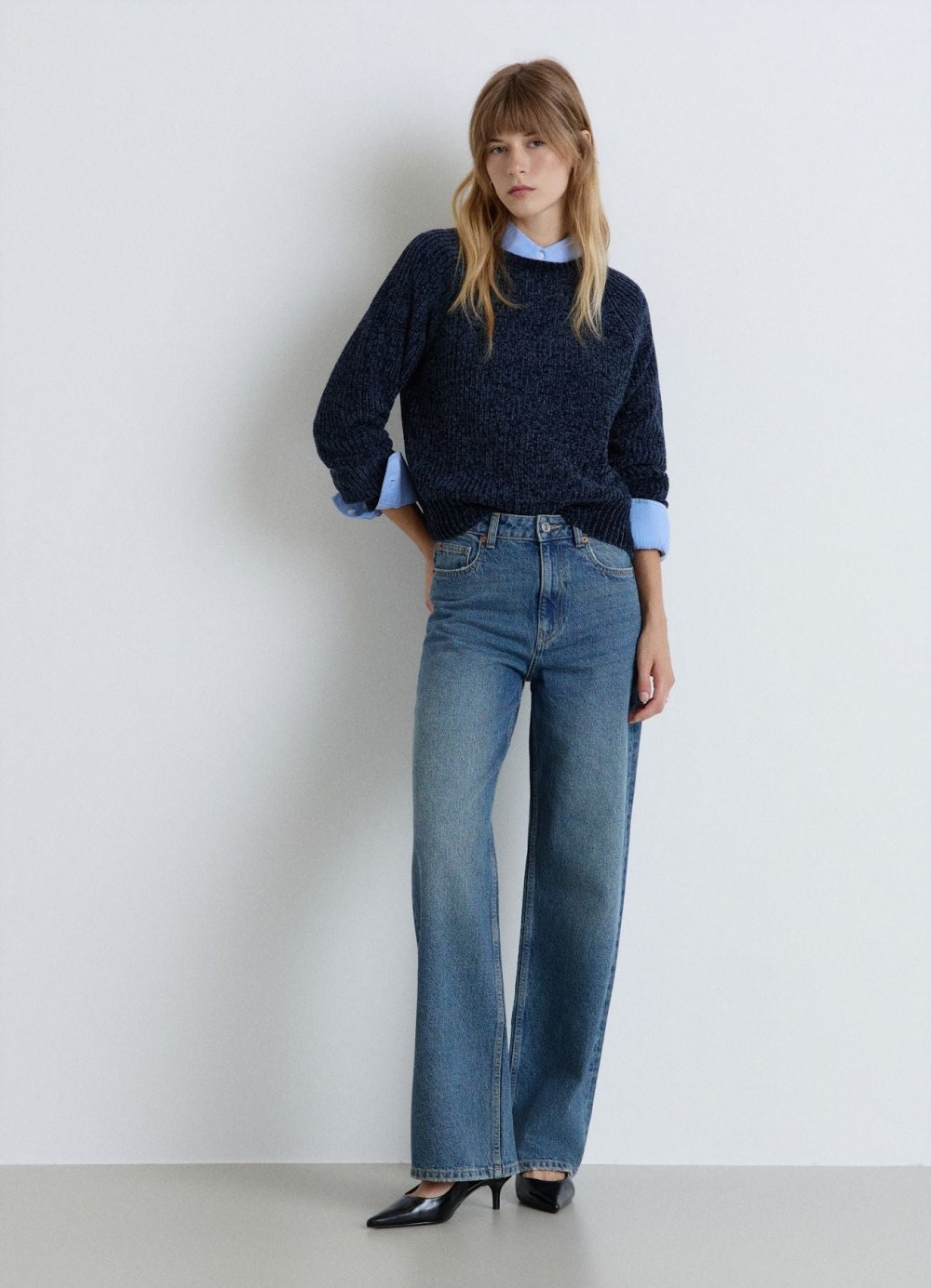 Vintage blue high-waisted wide leg jeans